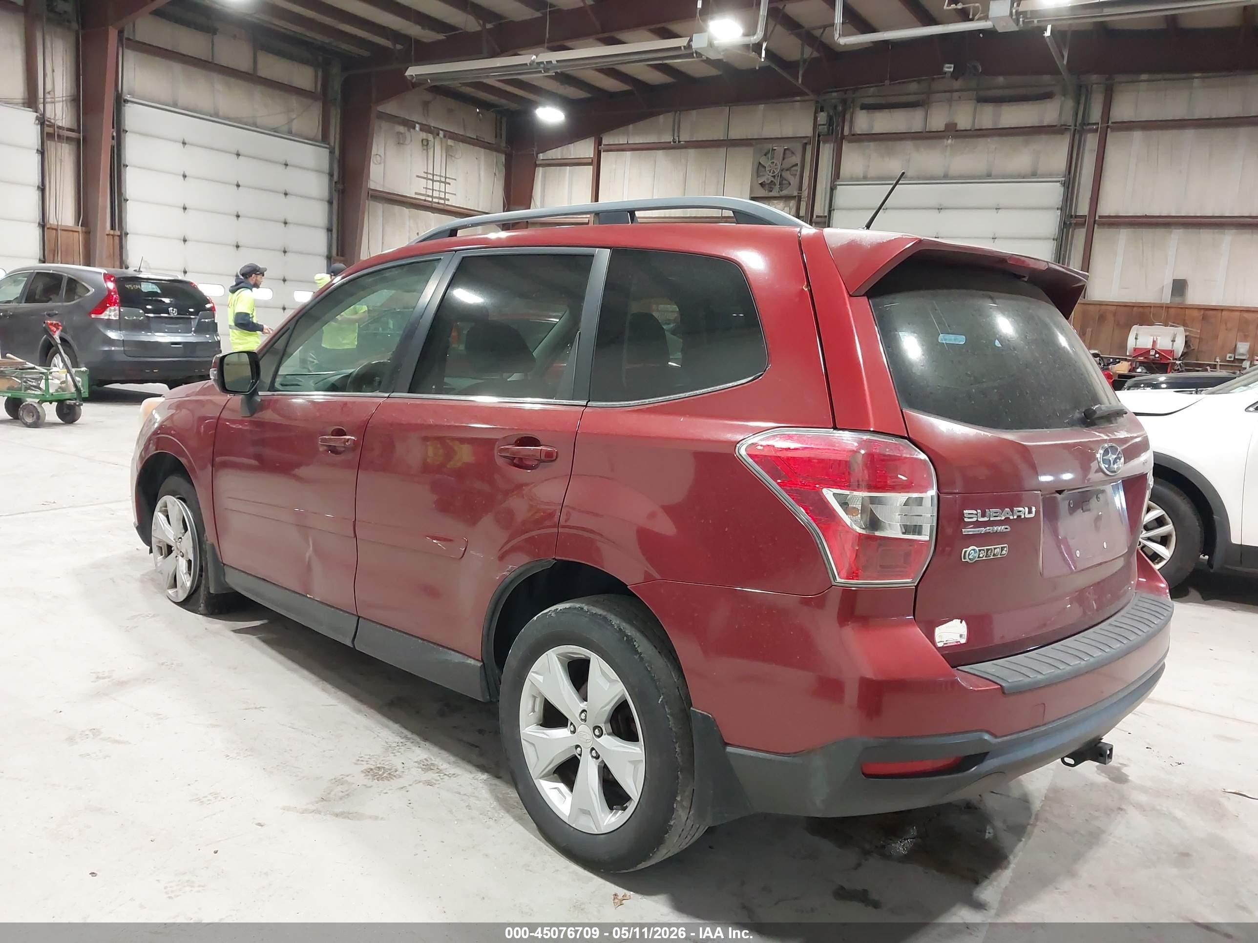 2014 Subaru Forester 2.5i Touring Красный vin: JF2SJAPC7EH521514