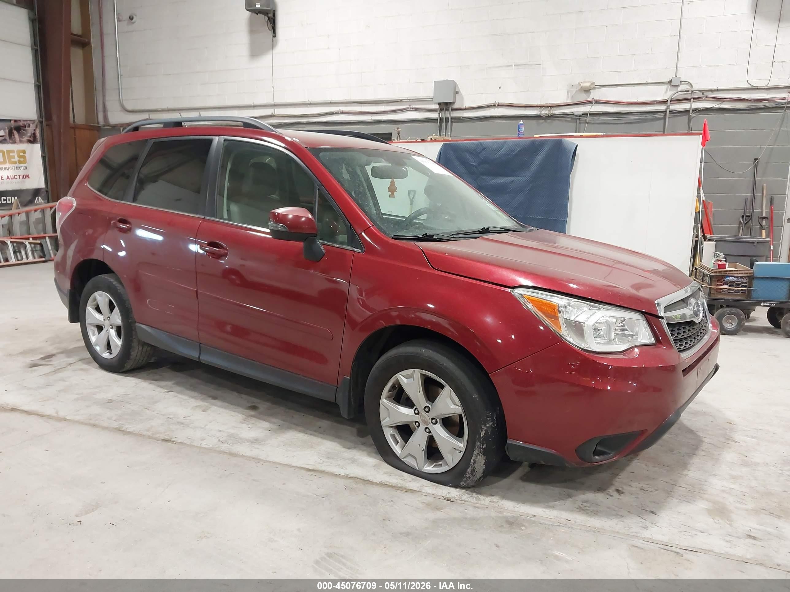 2014 Subaru Forester 2.5i Touring Красный vin: JF2SJAPC7EH521514