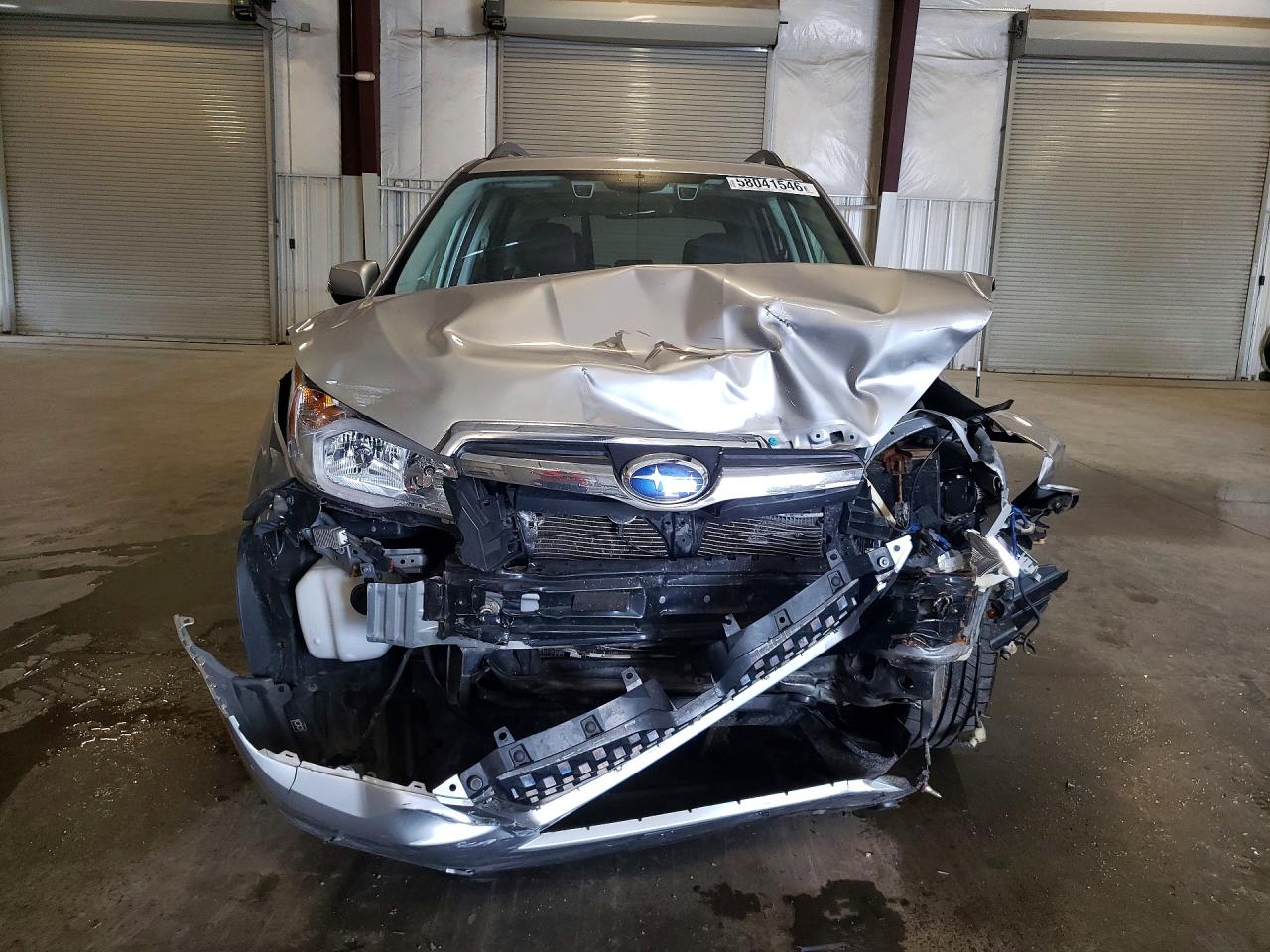 2014 Subaru Forester Silver vin: JF2SJAPC9EH417204