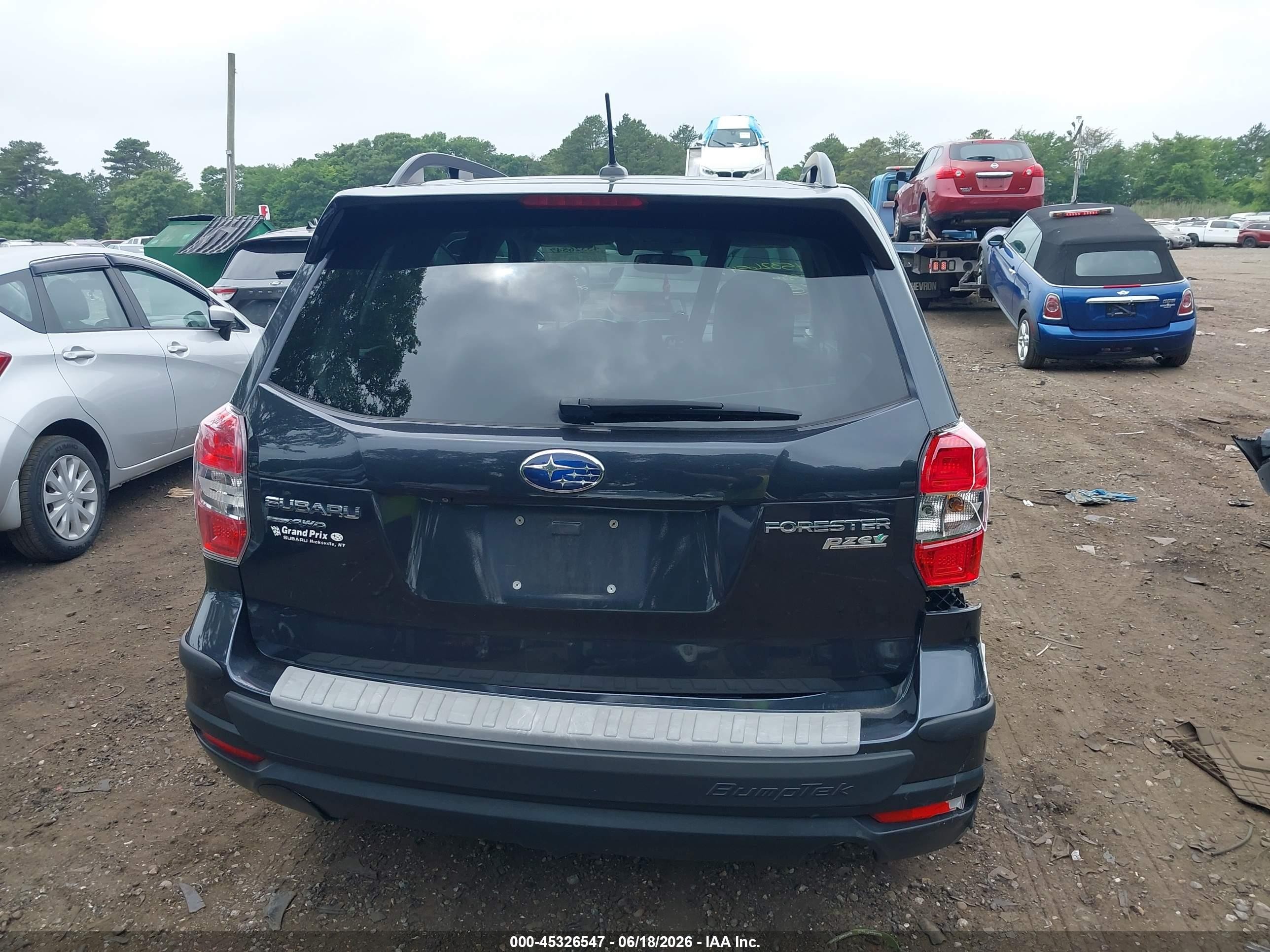 2015 Subaru Forester 2.5i Limited Gray vin: JF2SJARC0FH814198