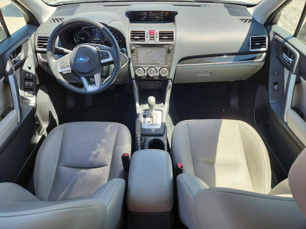 2018 Subaru Forester 2.5i Limited White vin: JF2SJARC0JH561683