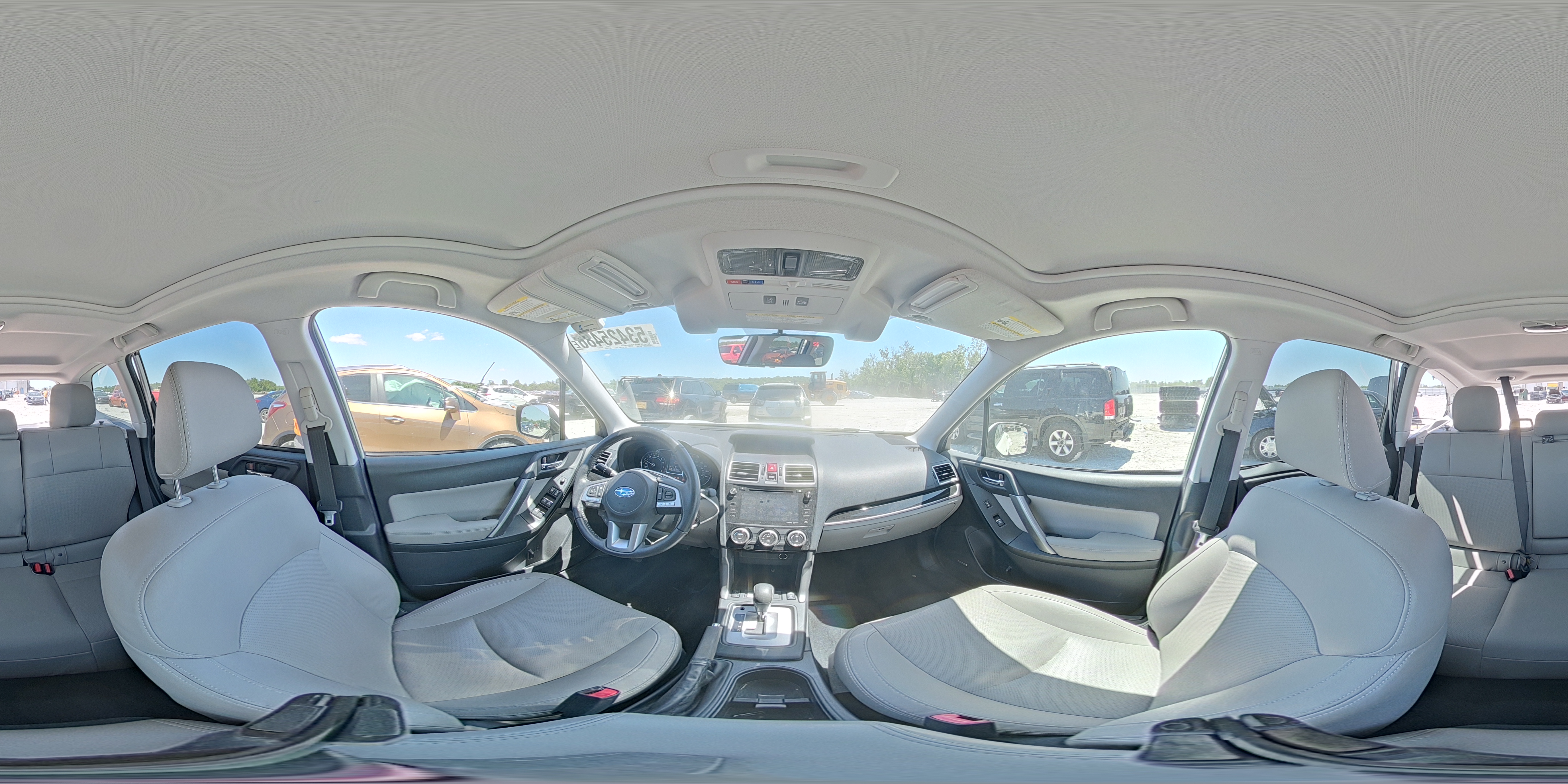 2018 Subaru Forester 2.5i Limited White vin: JF2SJARC0JH561683