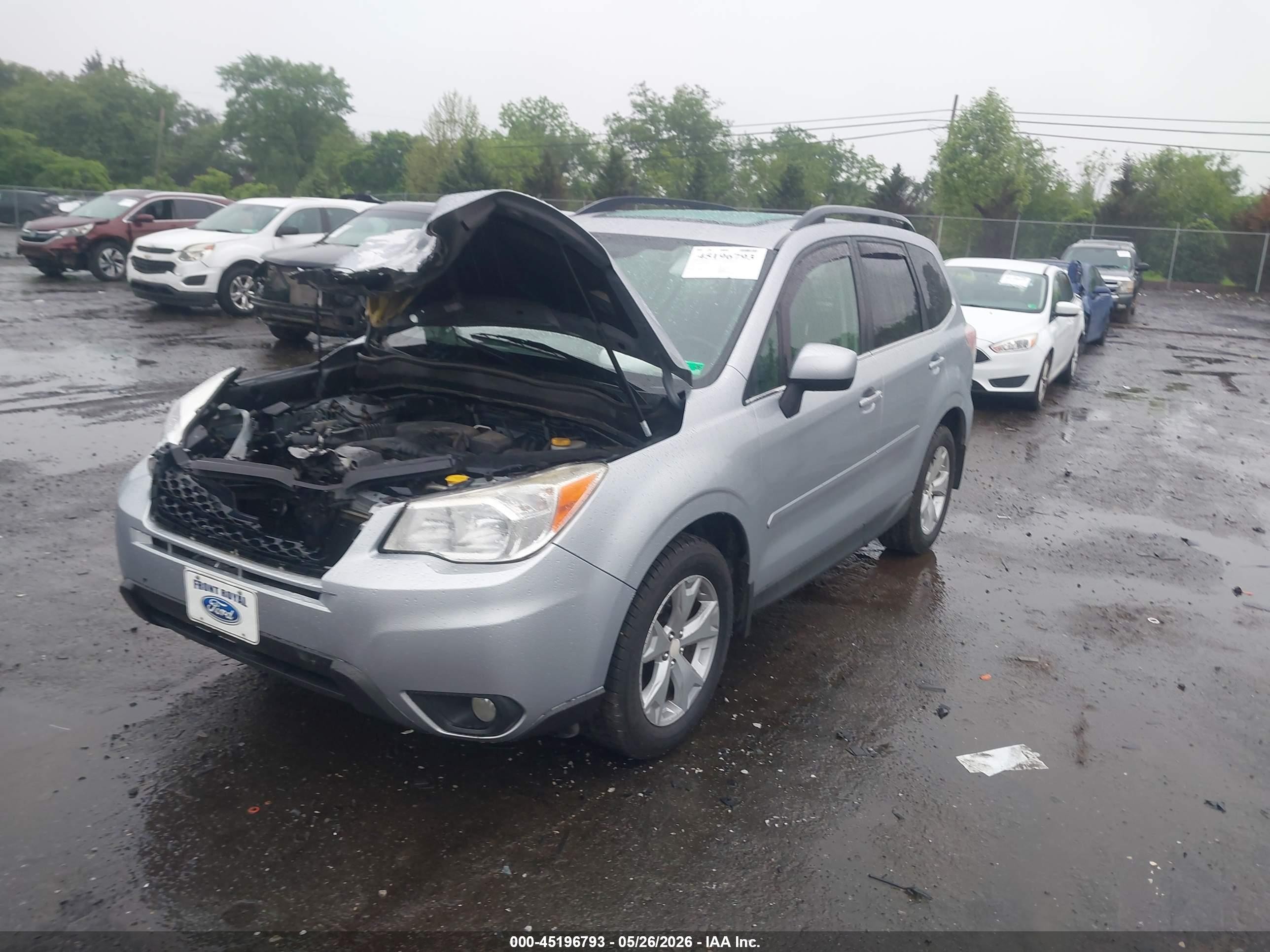 2015 Subaru Forester 2.5i Limited Серебряный vin: JF2SJARC1FH498312