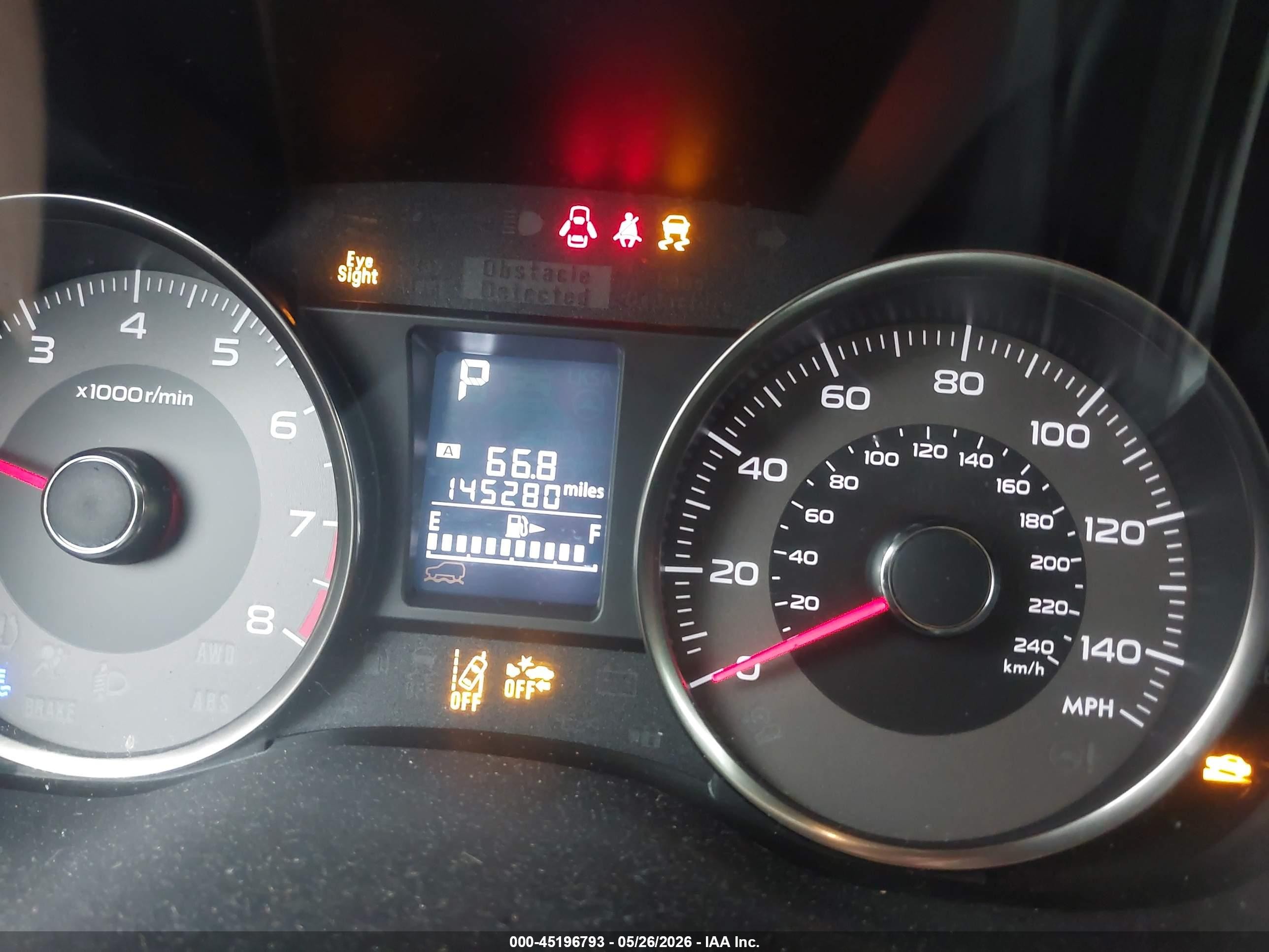 2015 Subaru Forester 2.5i Limited Серебряный vin: JF2SJARC1FH498312