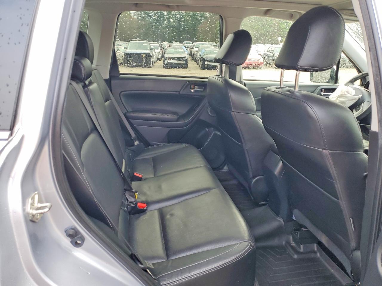 2017 Subaru Forester 2.5i Limited Silver vin: JF2SJARC1HH515807