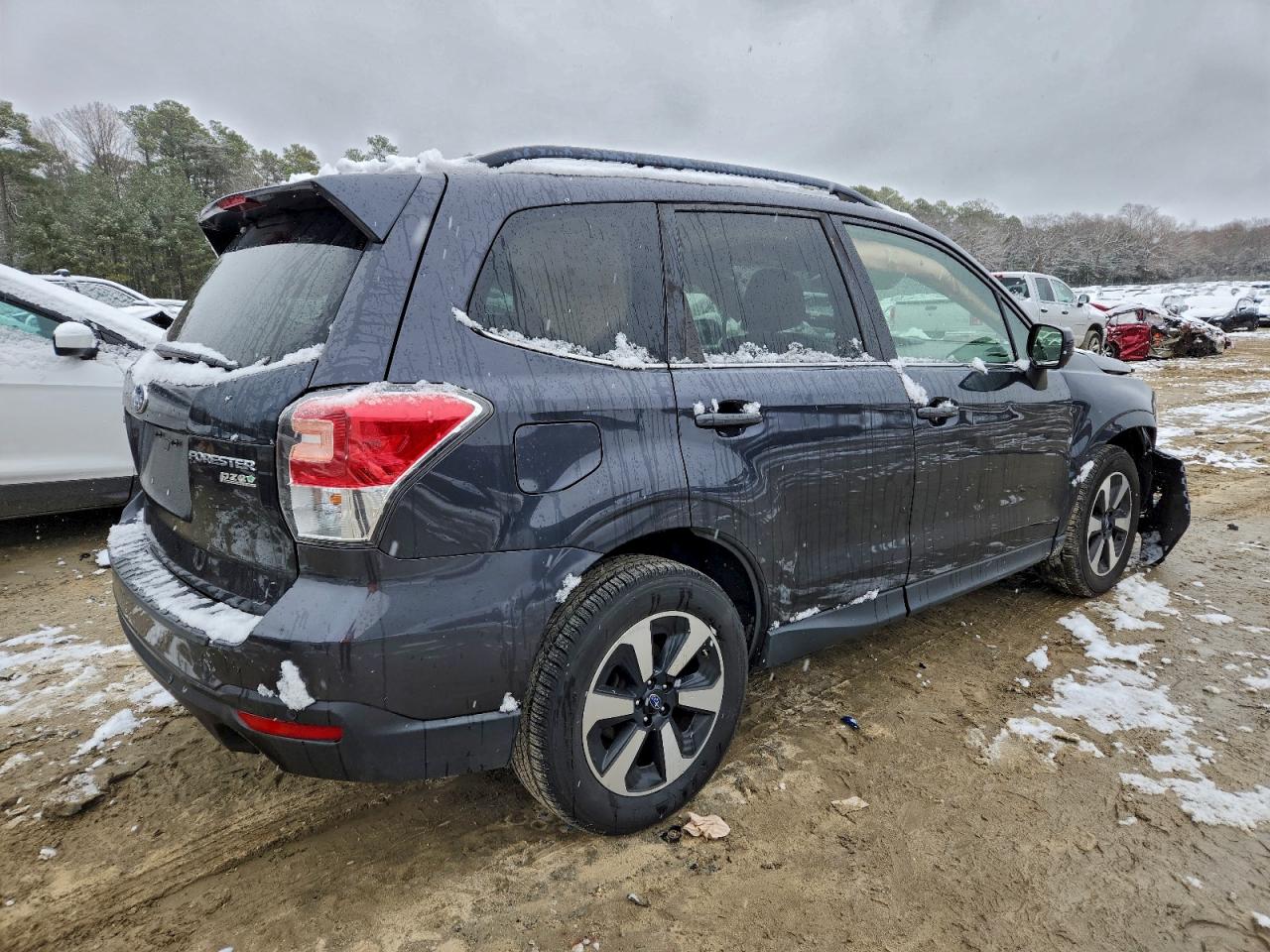 2017 Subaru Forester 2.5i Limited Blue vin: JF2SJARC1HH572413