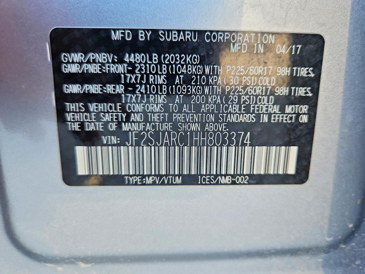 2017 Subaru Forester 2.5i Limited Silver vin: JF2SJARC1HH803374