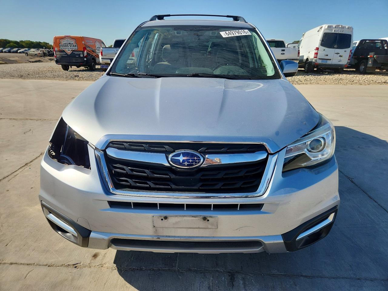 2017 Subaru Forester 2.5i Limited Silver vin: JF2SJARC1HH803374