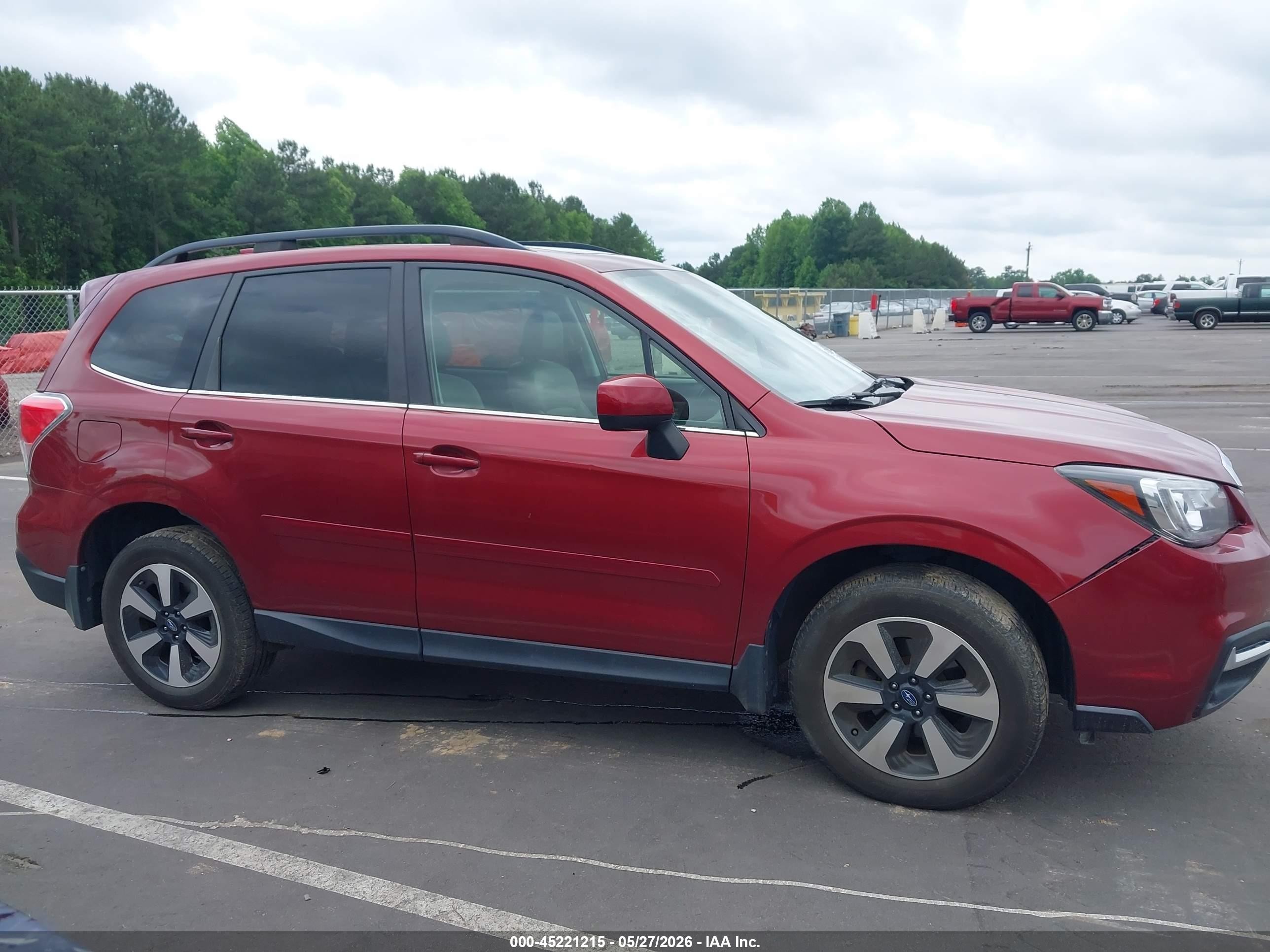 2018 Subaru Forester 2.5i Limited Burgundy vin: JF2SJARC2JH412935