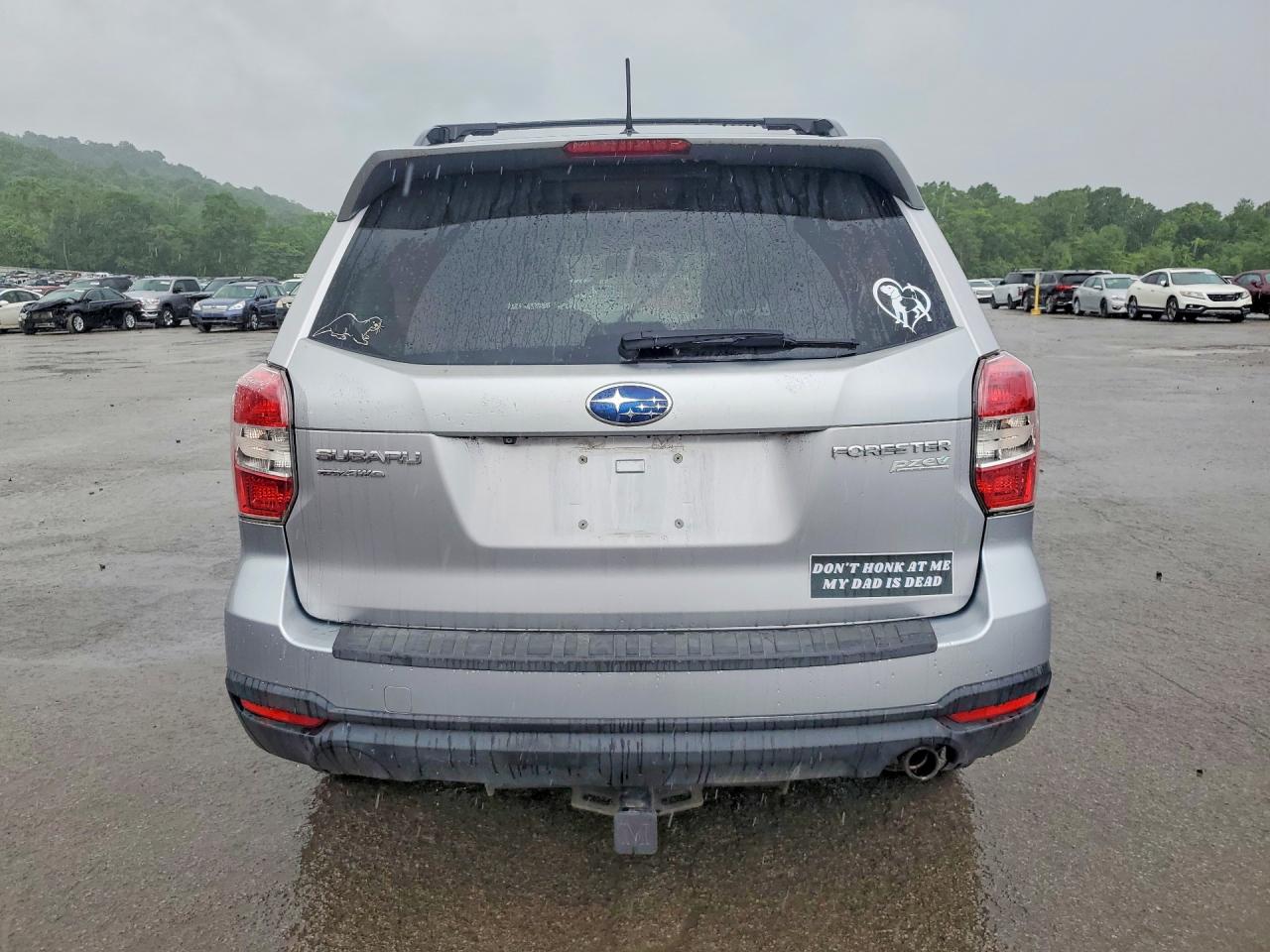 2015 Subaru Forester 2.5i Limited Silver vin: JF2SJARC3FH437236