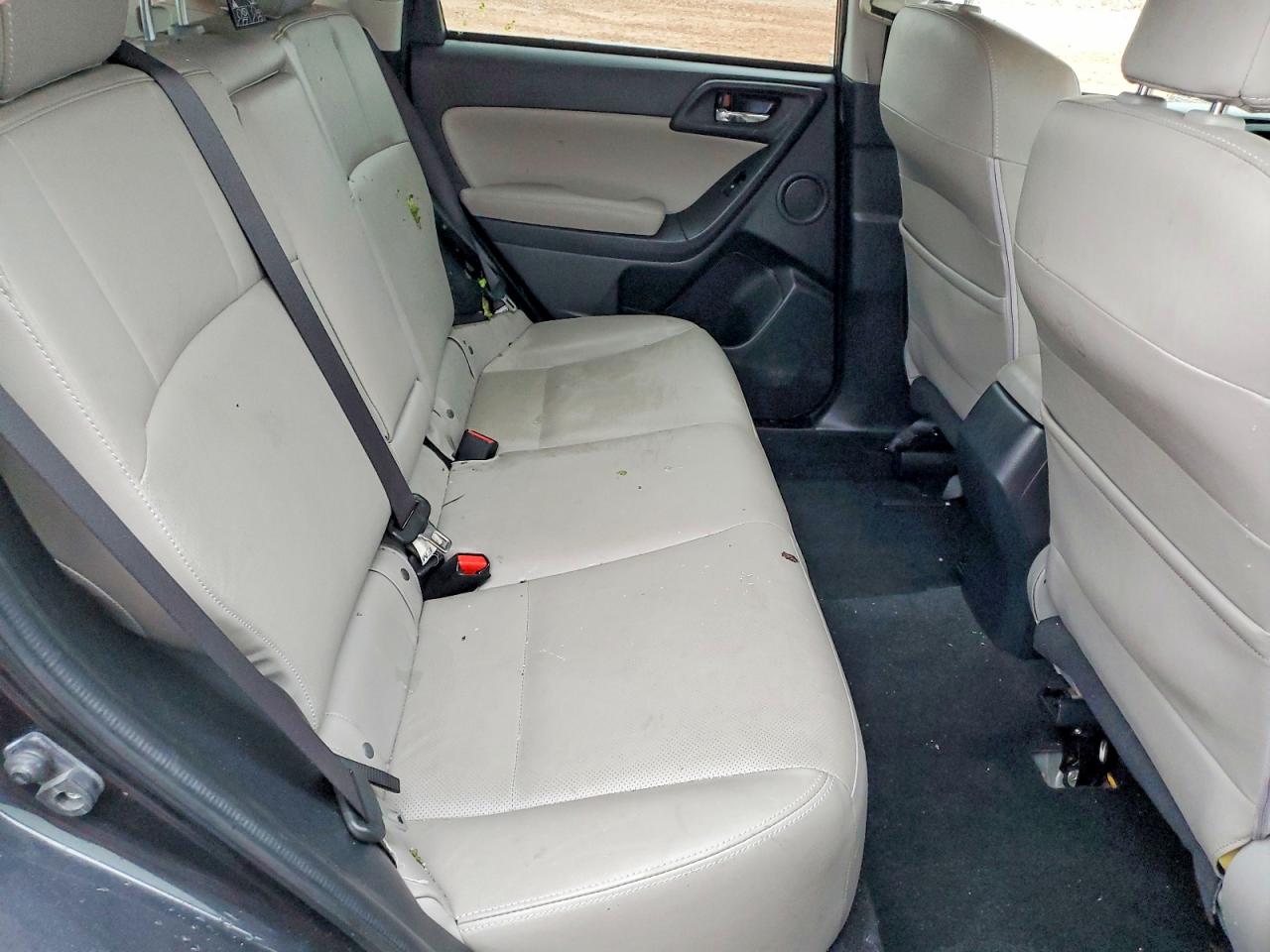 2015 Subaru Forester 2.5i Limited Черный vin: JF2SJARC3FH823817