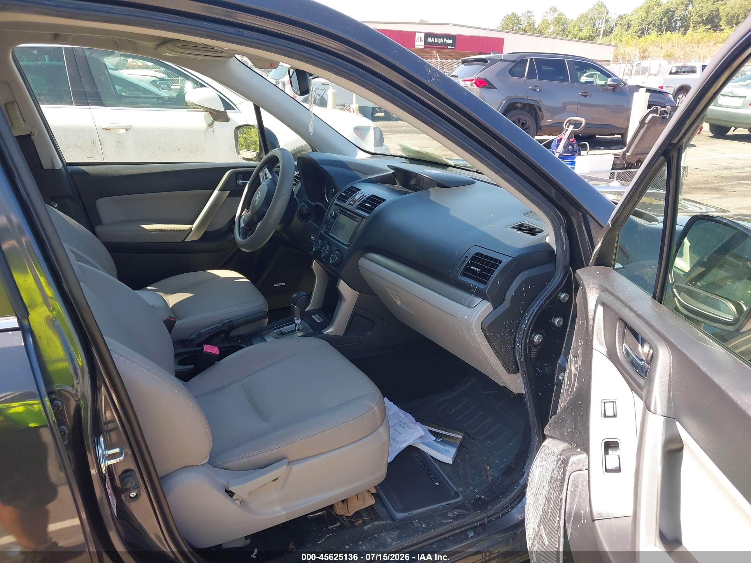 2015 Subaru Forester 2.5i Limited Gray vin: JF2SJARC3FH829116