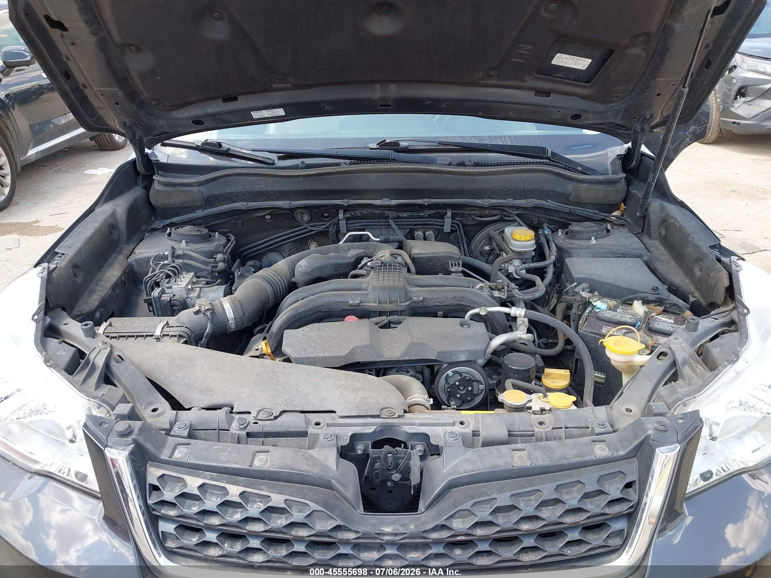 2015 Subaru Forester 2.5i Limited Gray vin: JF2SJARC3FH833683