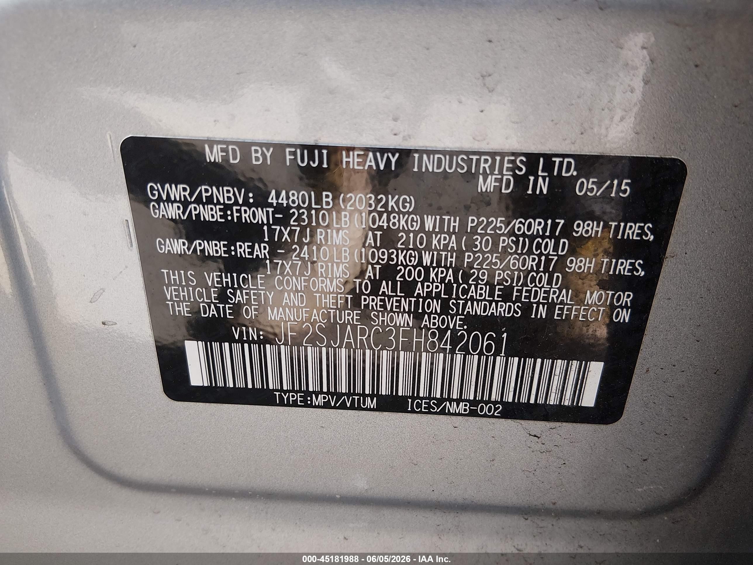 2015 Subaru Forester 2.5i Limited Silver vin: JF2SJARC3FH842061