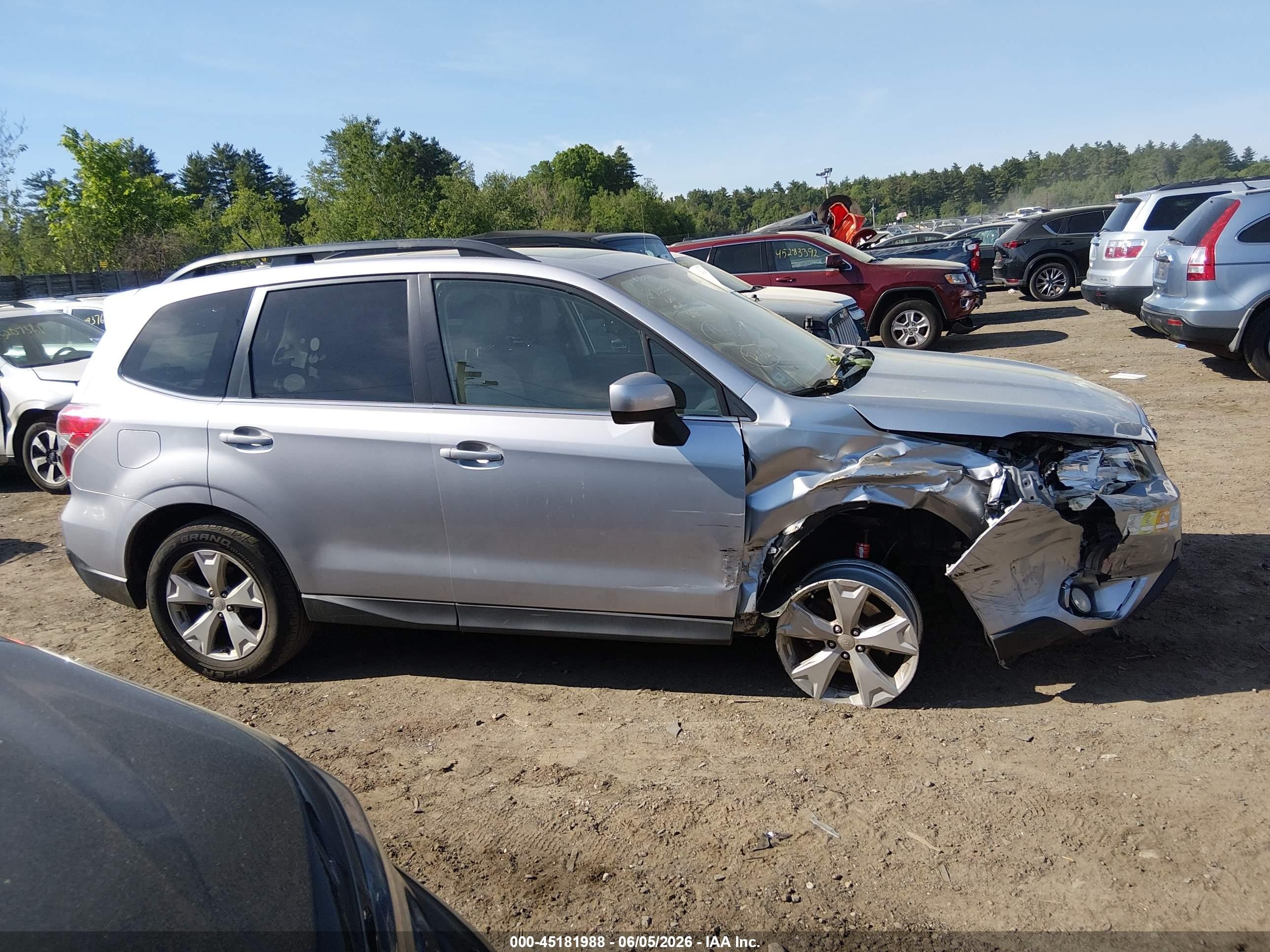 2015 Subaru Forester 2.5i Limited Silver vin: JF2SJARC3FH842061