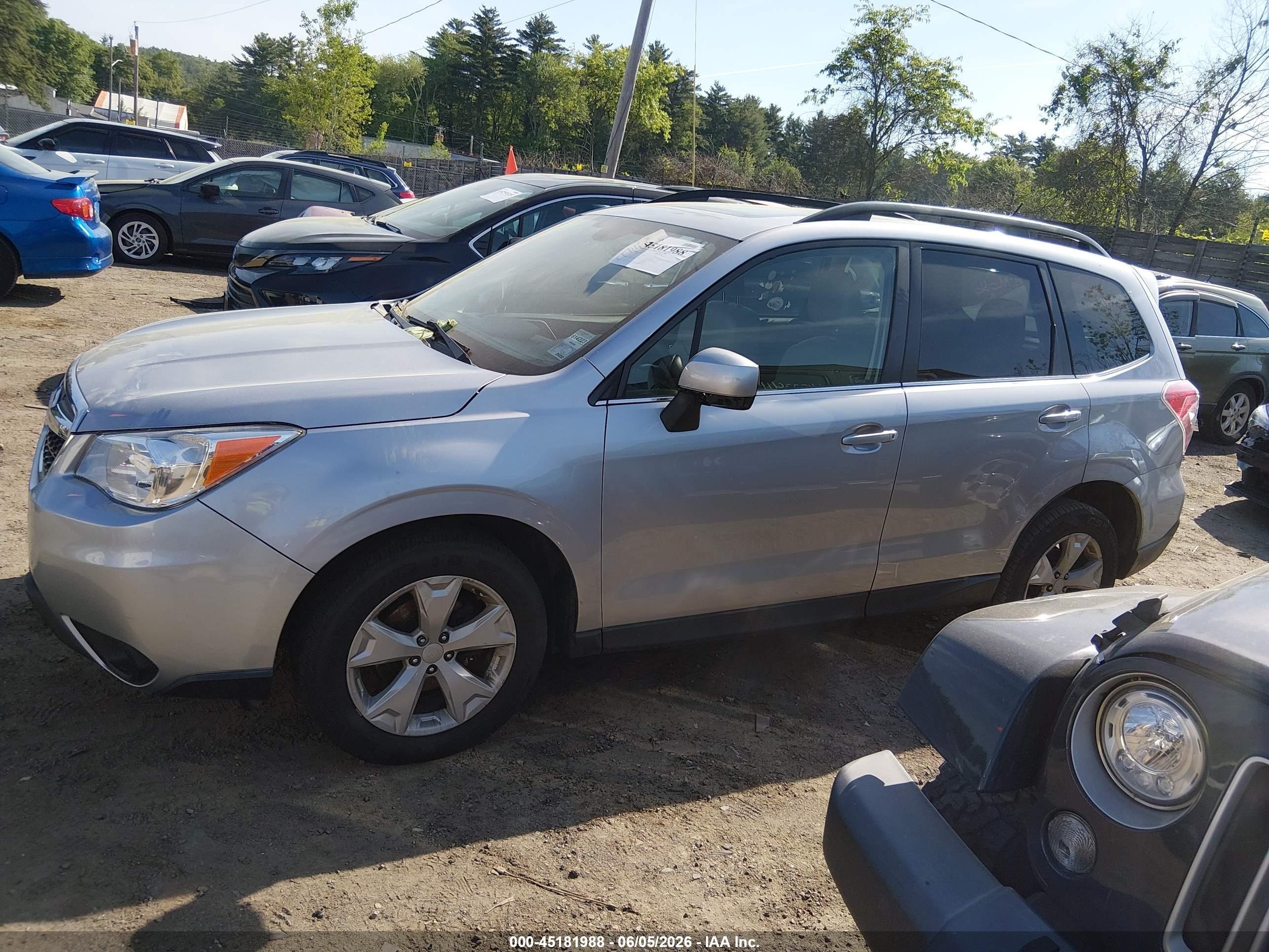 2015 Subaru Forester 2.5i Limited Silver vin: JF2SJARC3FH842061