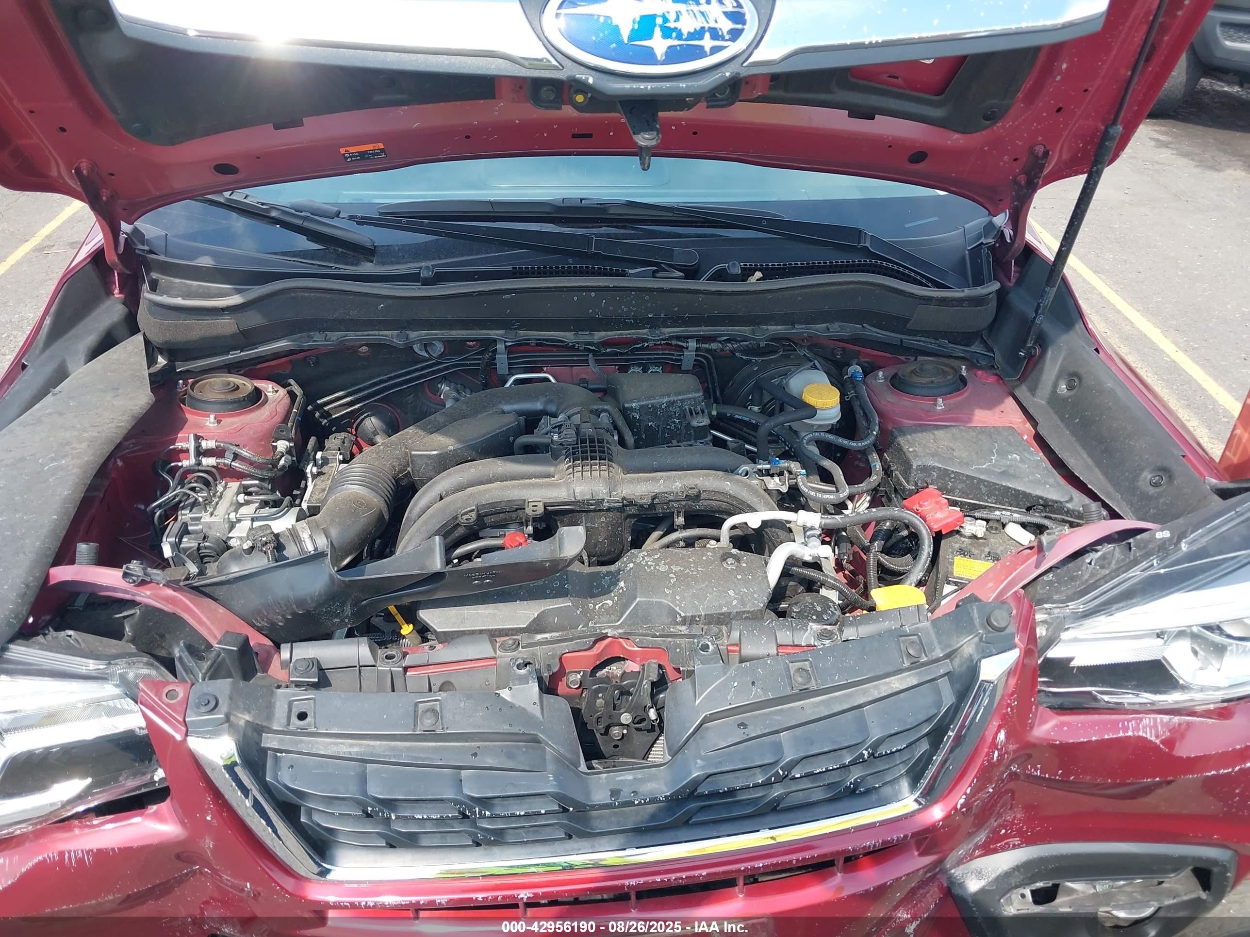 2018 Subaru Forester 2.5i Limited Красный vin: JF2SJARC4JH461344