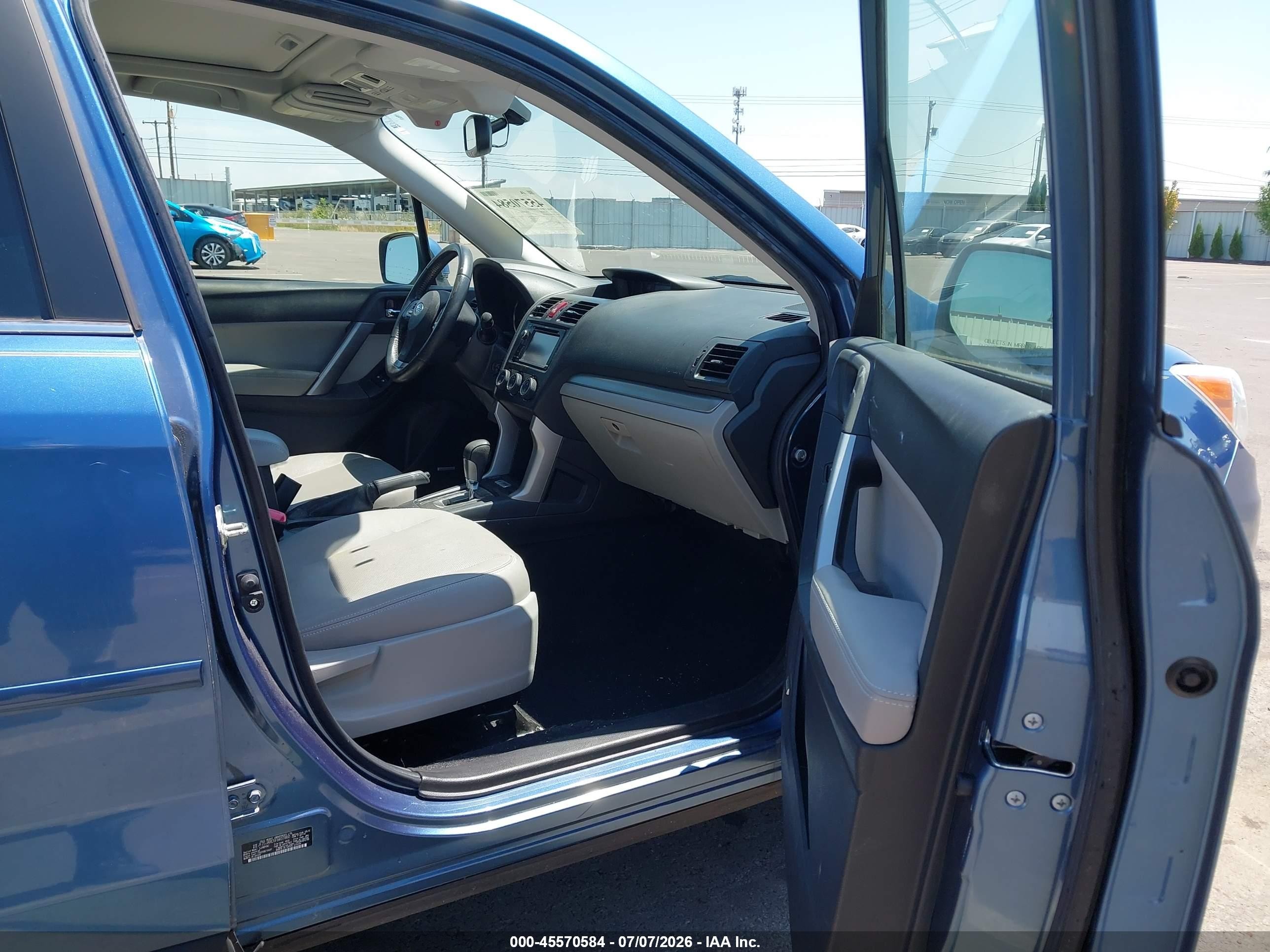 2015 Subaru Forester 2.5i Limited Синий vin: JF2SJARC6FH407860