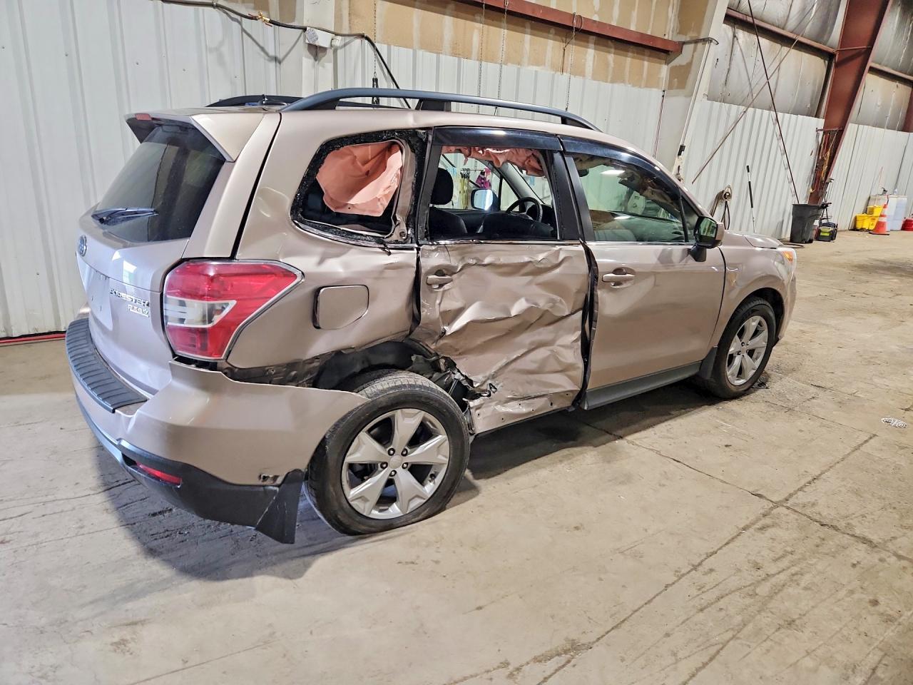 2015 Subaru Forester 2.5i Limited Tan vin: JF2SJARC6FH410922