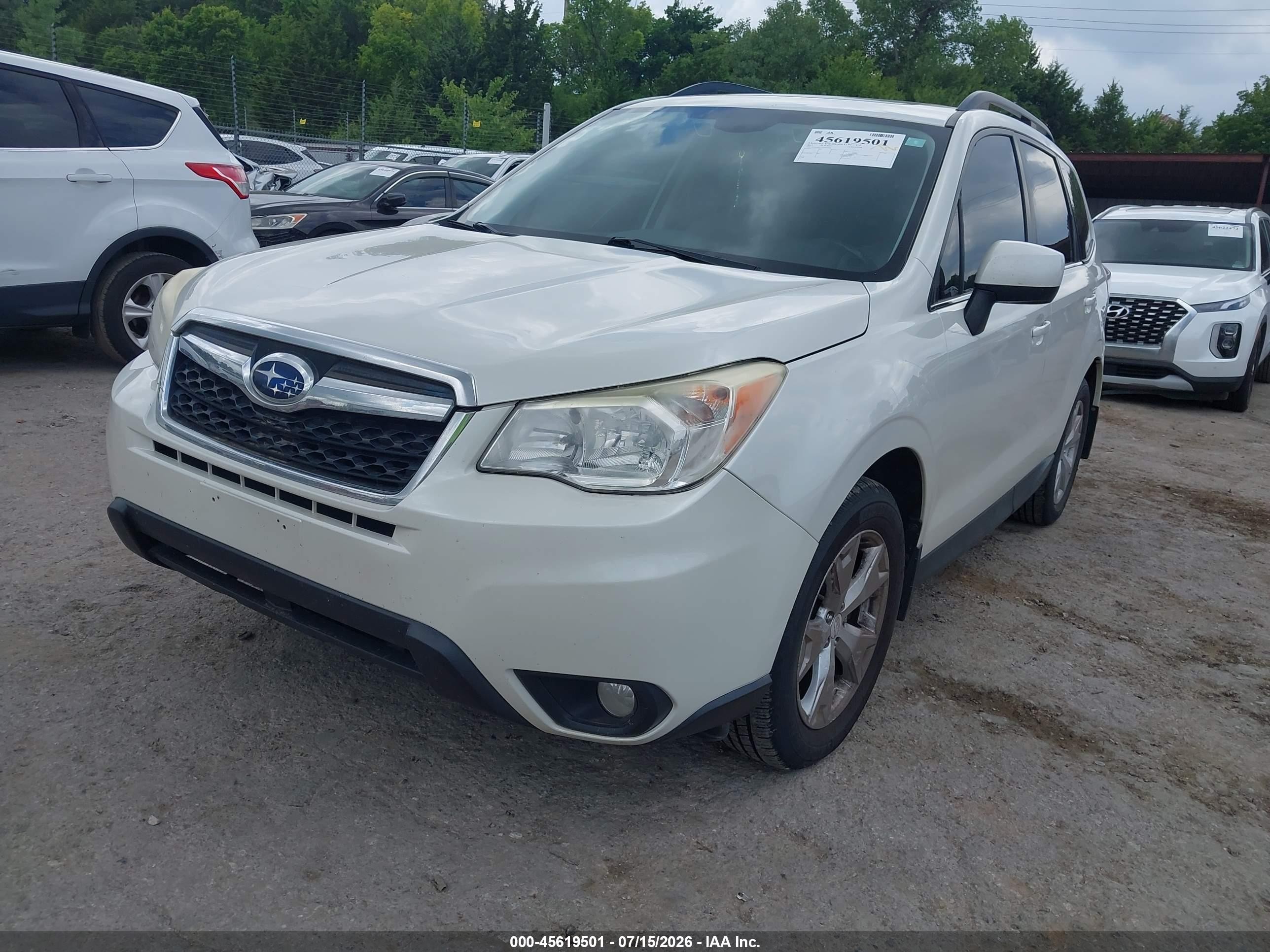 2015 Subaru Forester 2.5i Limited Белый vin: JF2SJARC7FH542474