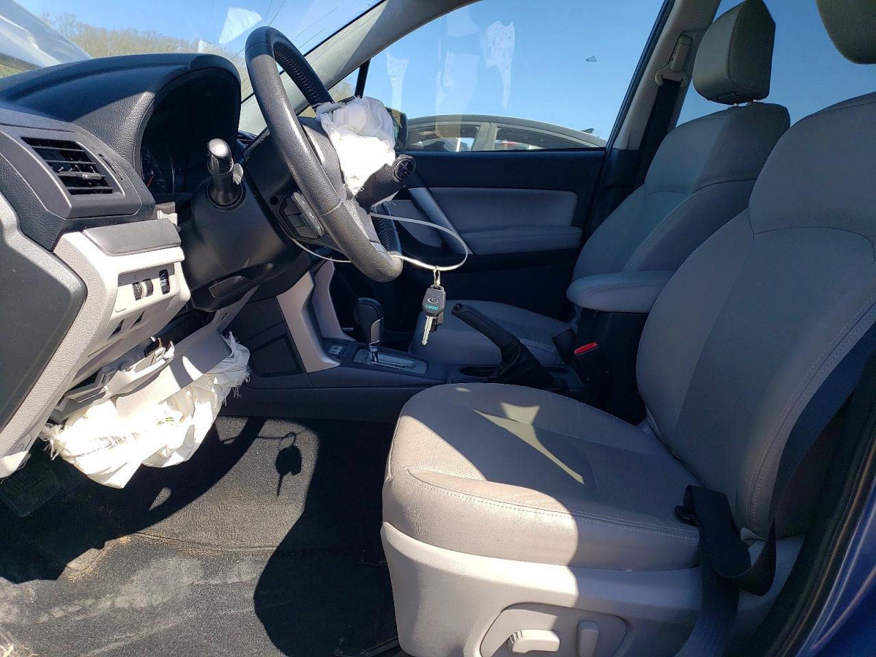2015 Subaru Forester 2.5i Limited Blue vin: JF2SJARC7FH802954