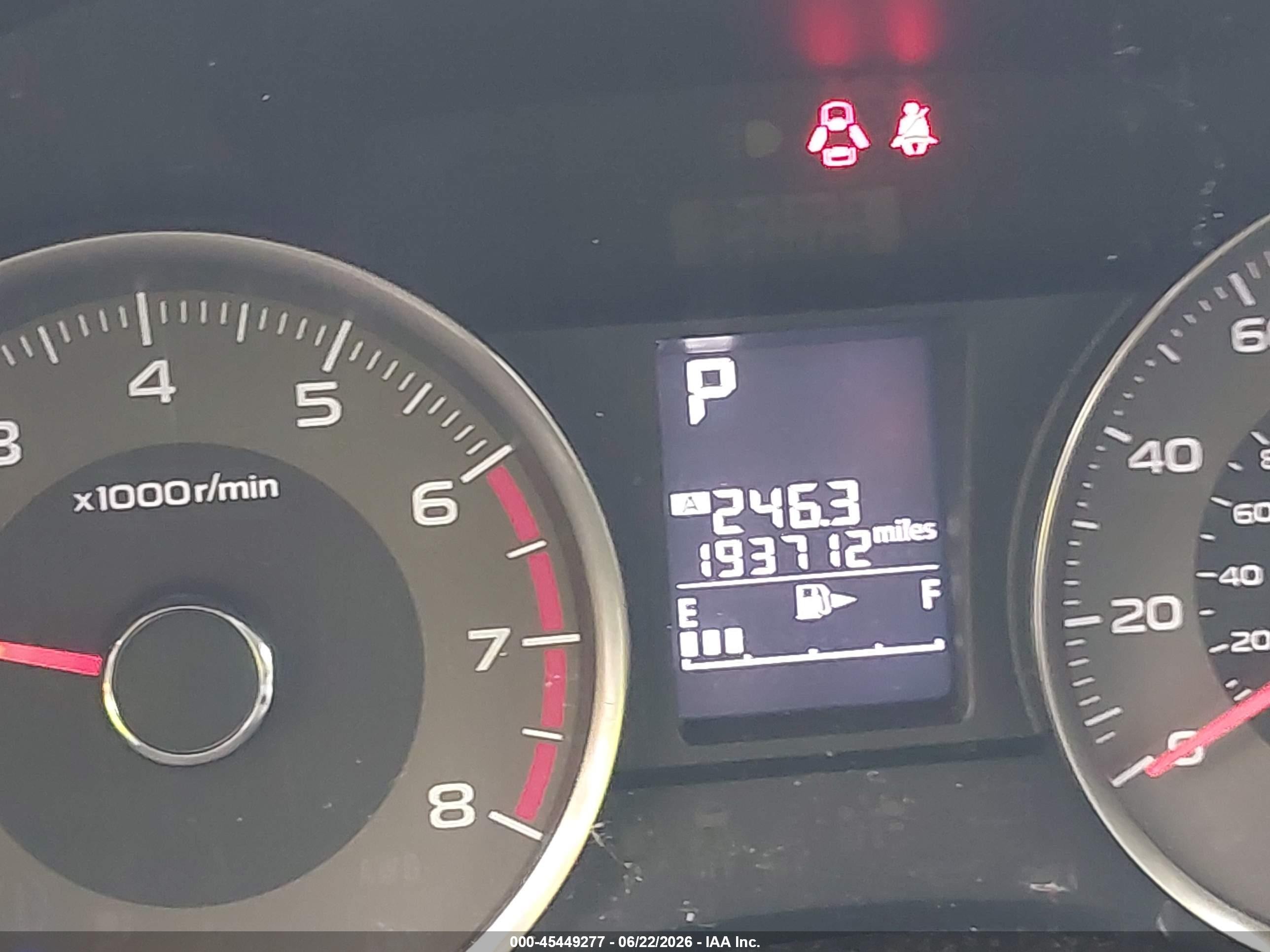 2015 Subaru Forester 2.5i Limited Золотой vin: JF2SJARC8FH521598