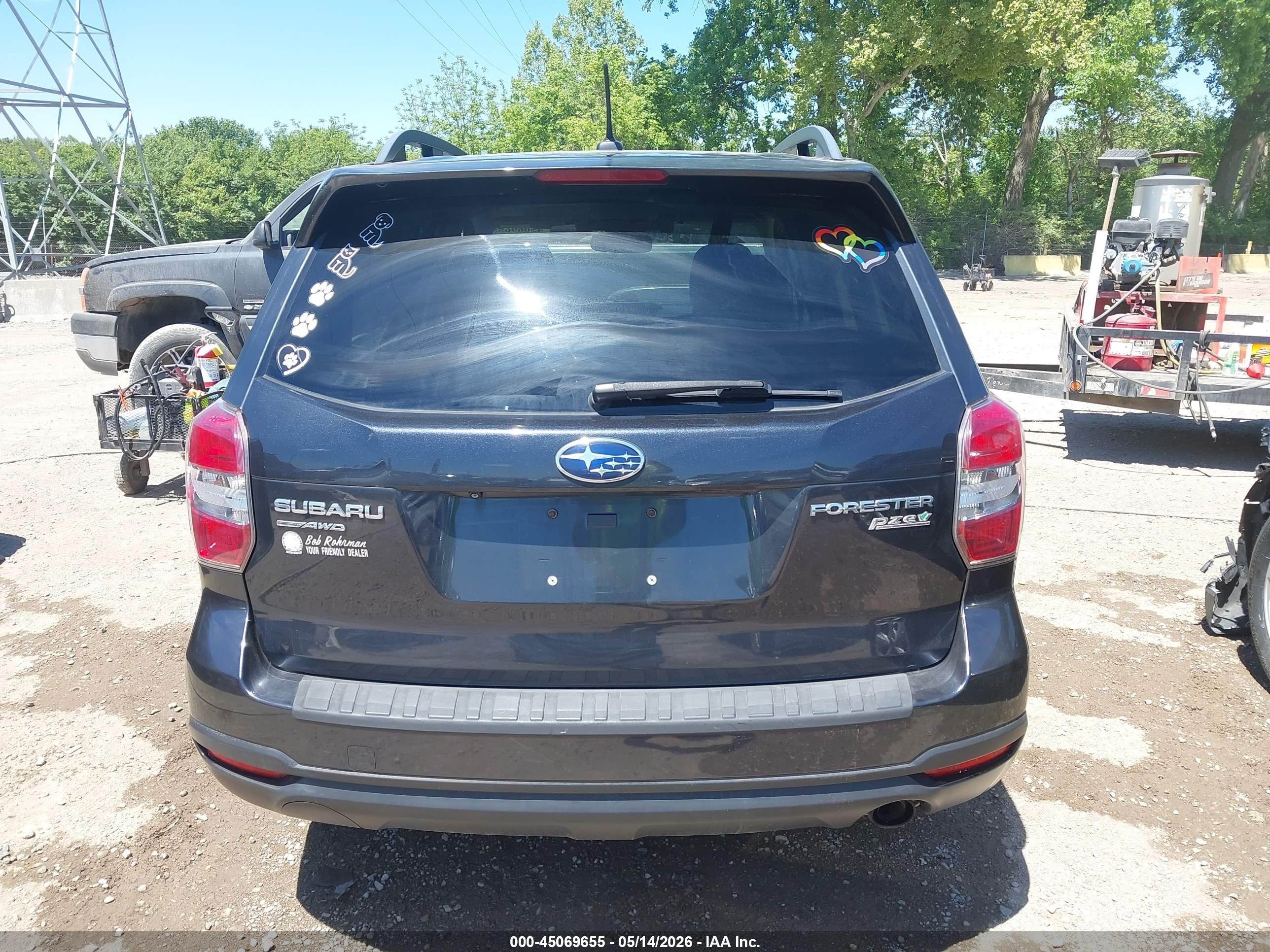 2015 Subaru Forester 2.5i Limited Black vin: JF2SJARC8FH822128