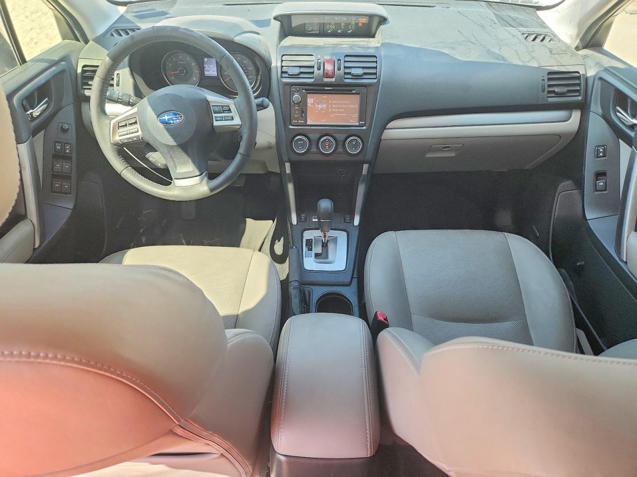 2015 Subaru Forester 2.5i Limited White vin: JF2SJARC8FH833324