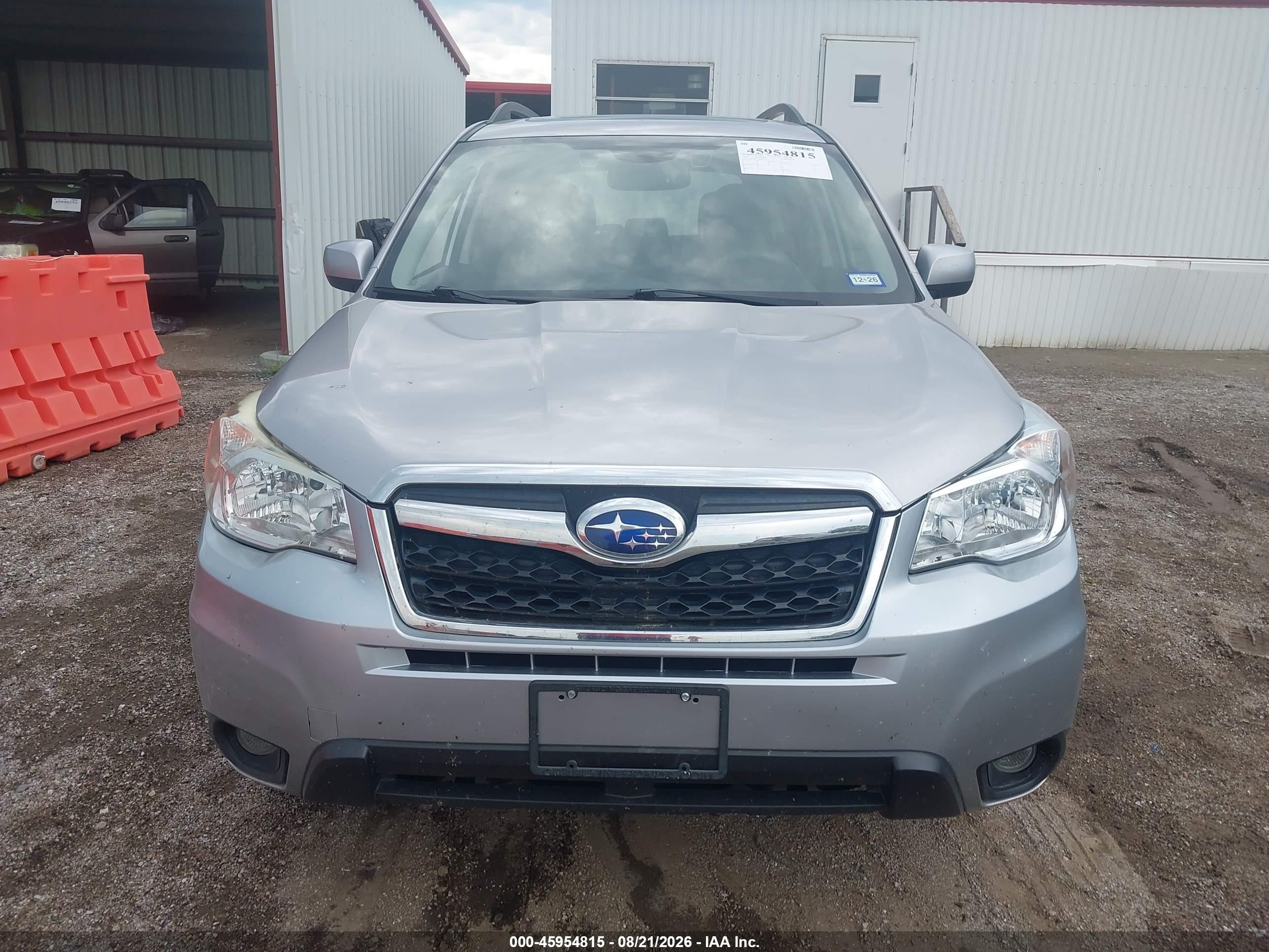 2016 Subaru Forester 2.5i Limited Silver vin: JF2SJARC9GH405313