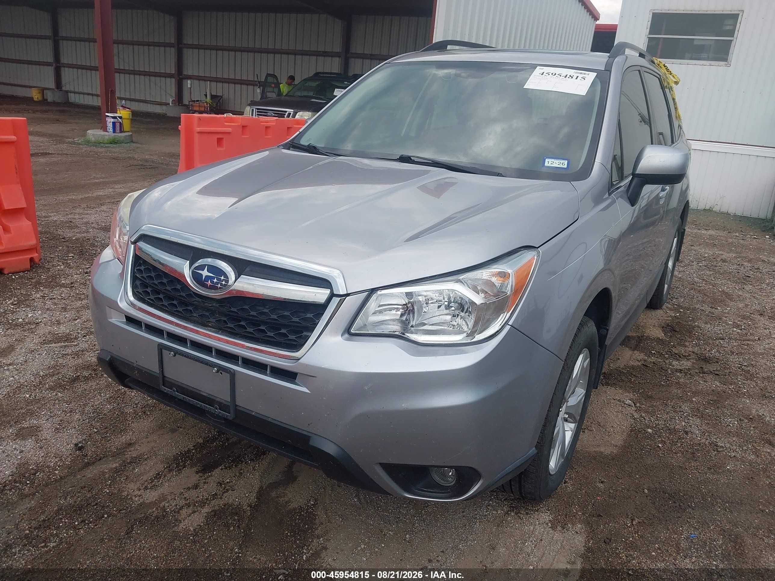 2016 Subaru Forester 2.5i Limited Silver vin: JF2SJARC9GH405313
