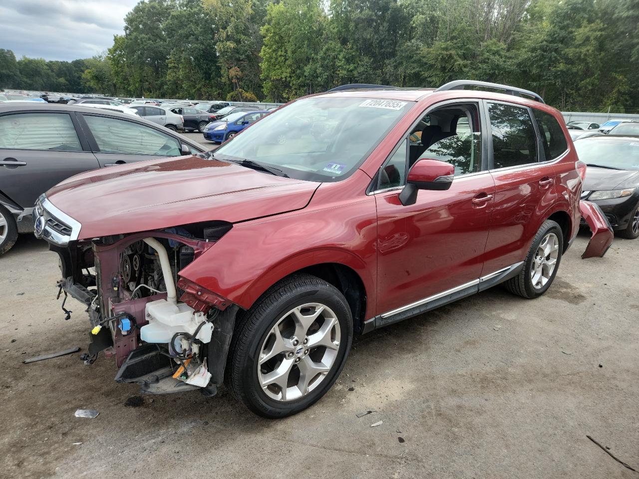 2017 Subaru Forester 2.5i Touring Красный vin: JF2SJATC6HH506030