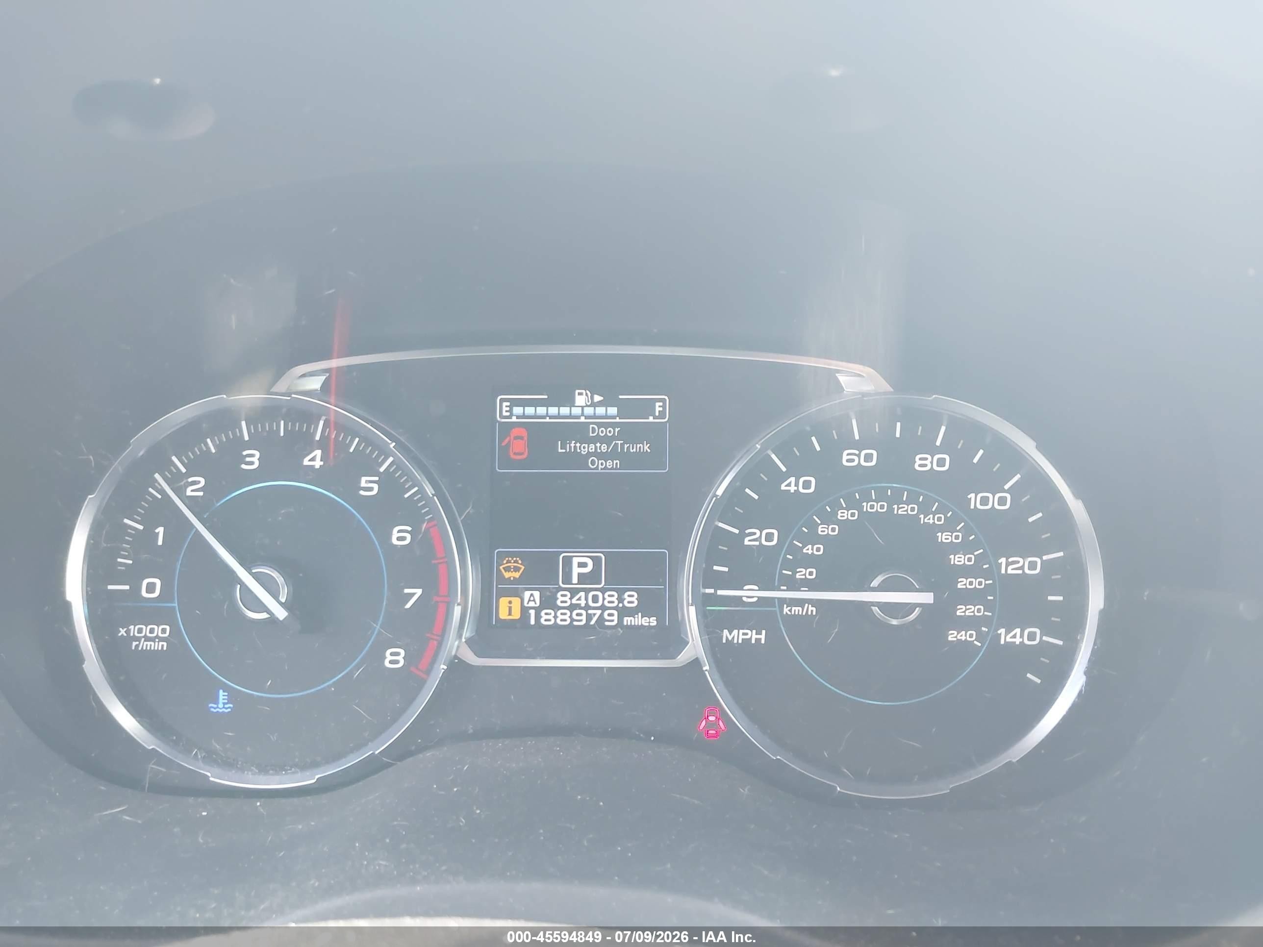 2017 Subaru Forester 2.5i Touring Silver vin: JF2SJATC9HH587900