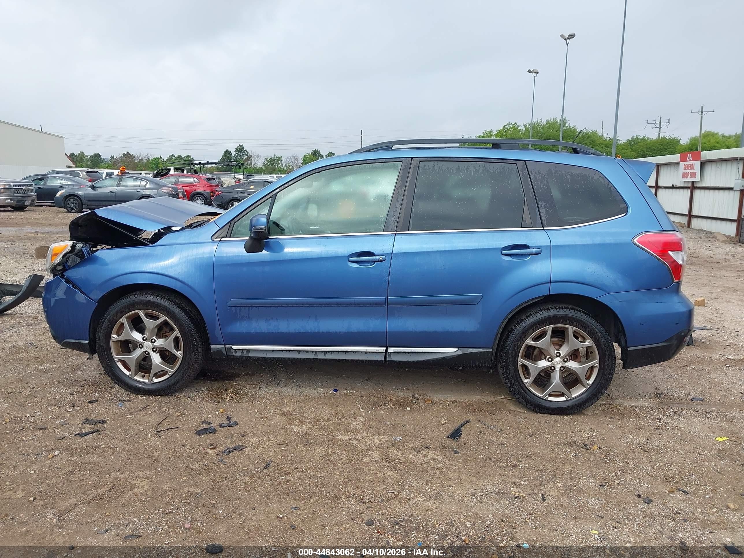 2015 Subaru Forester 2.5i Touring Blue vin: JF2SJAUC2FH494082