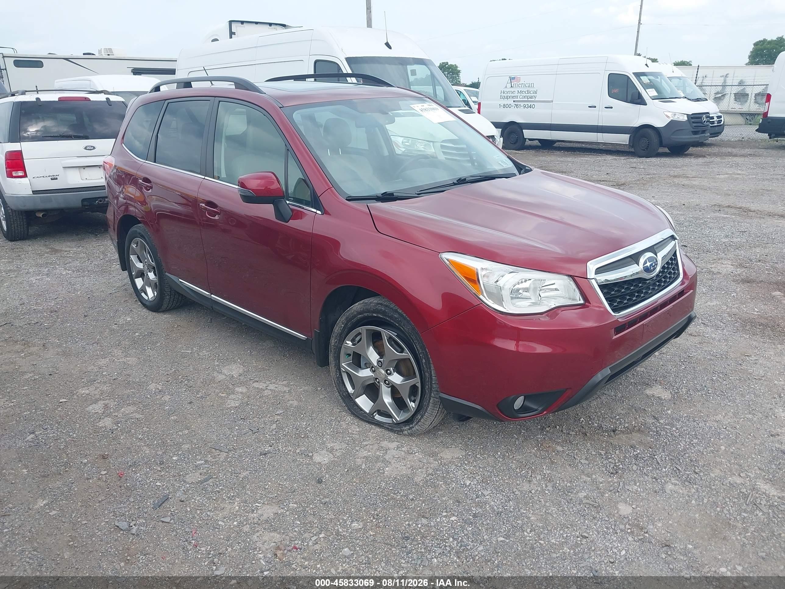 2015 Subaru Forester 2.5i Touring Red vin: JF2SJAUC2FH543250