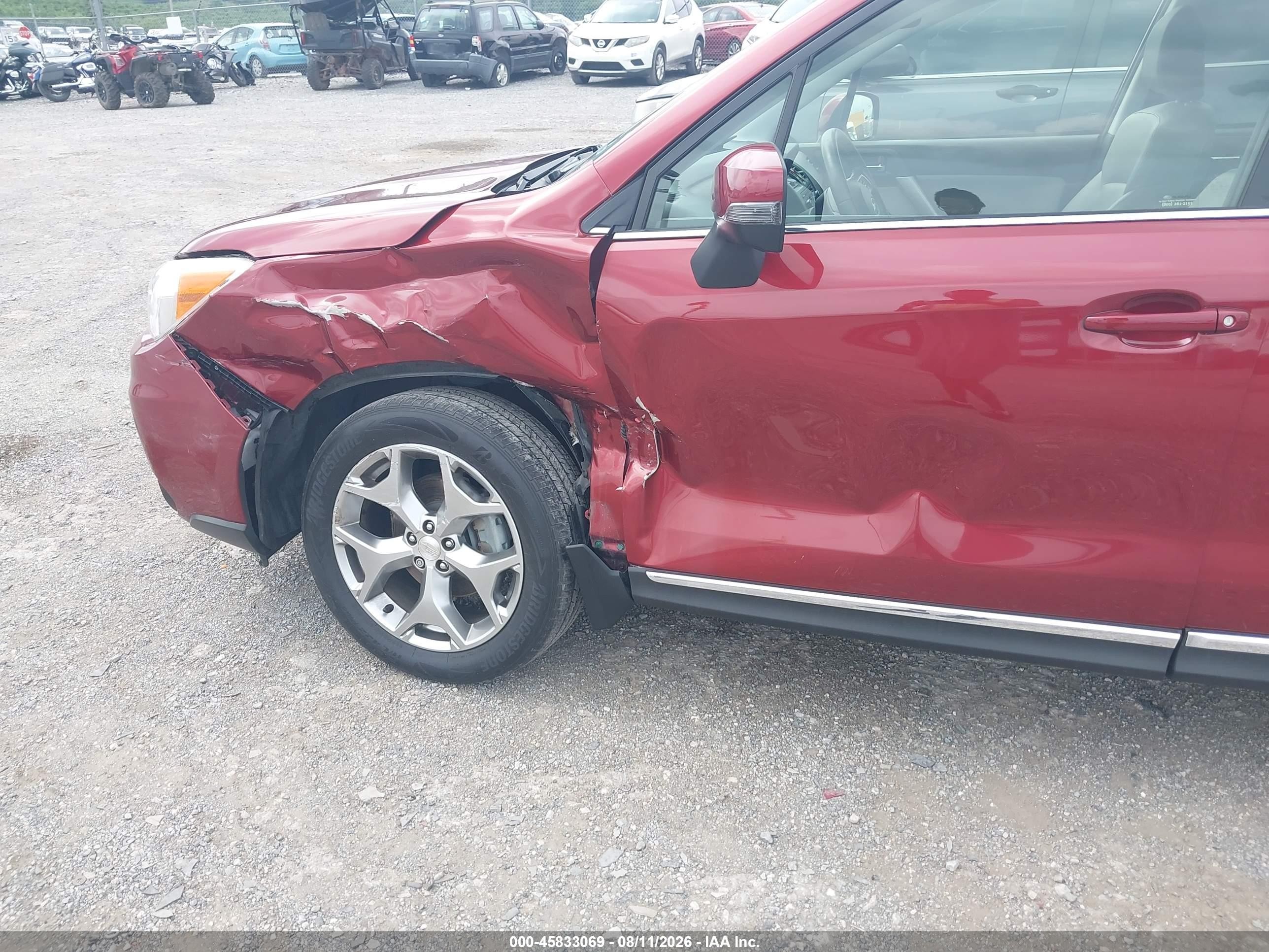 2015 Subaru Forester 2.5i Touring Red vin: JF2SJAUC2FH543250