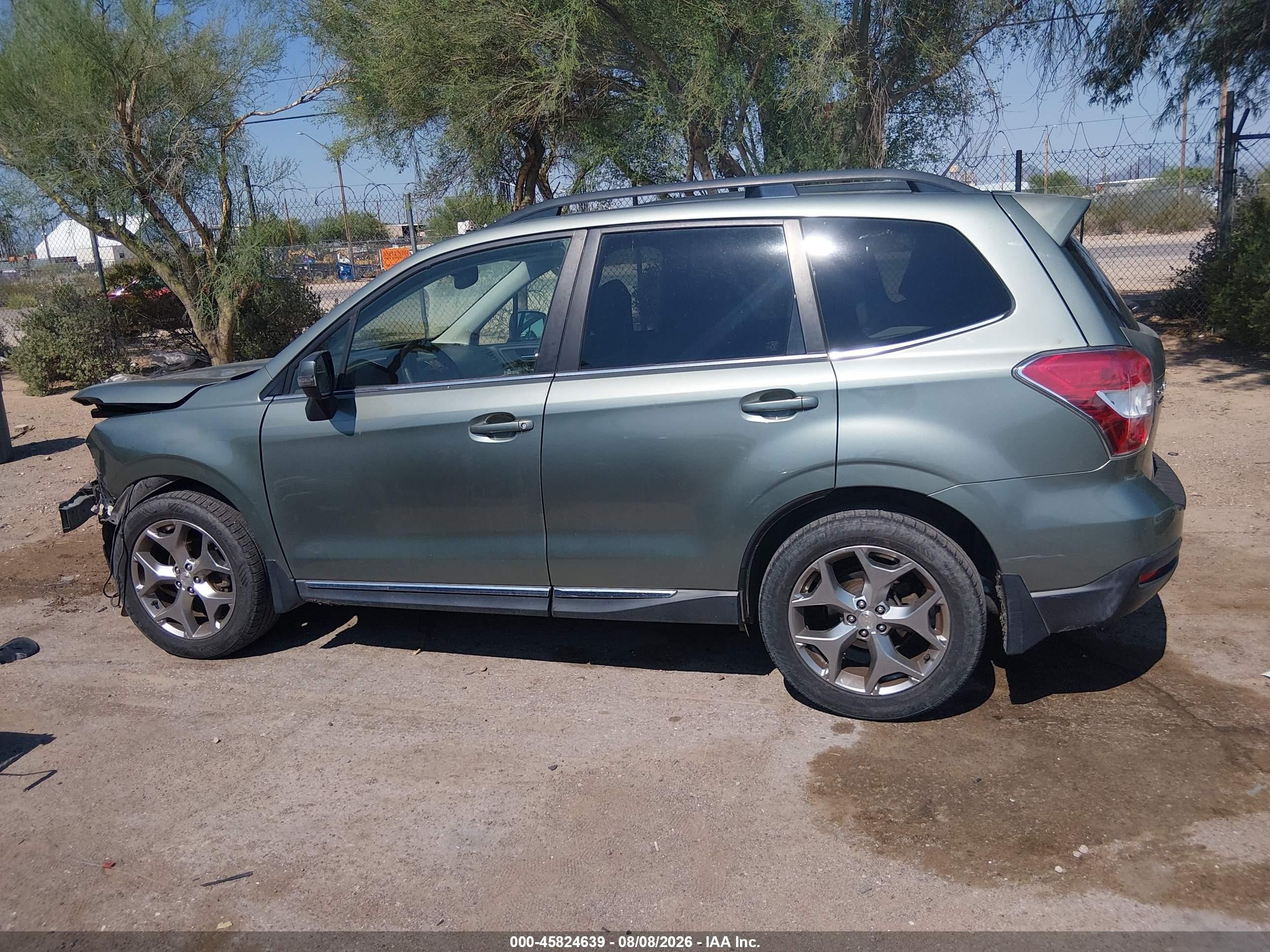 2015 Subaru Forester 2.5i Touring Green vin: JF2SJAUC3FH425465