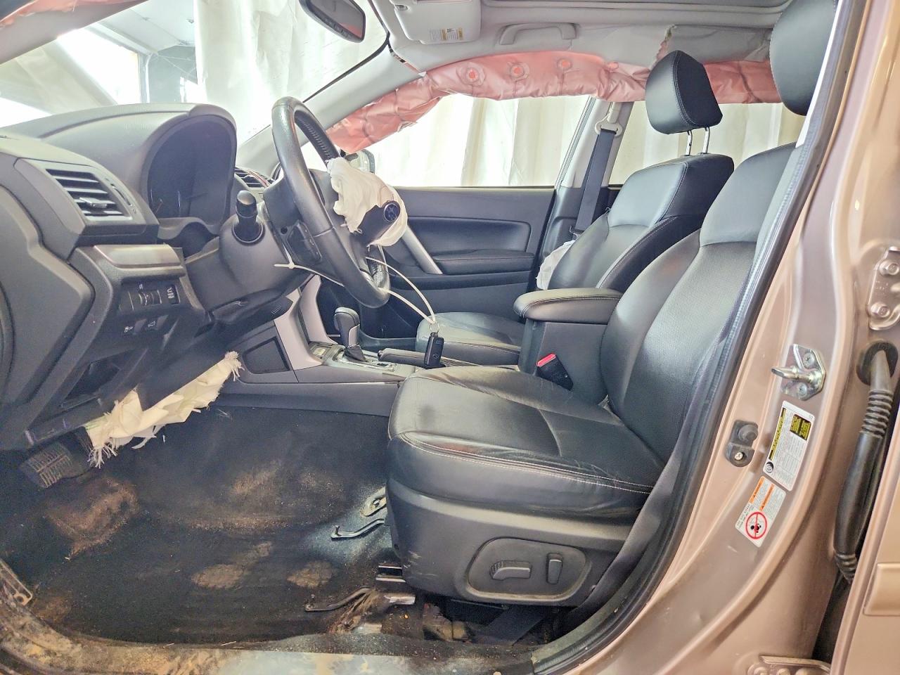 2015 Subaru Forester 2.5i Touring Золотой vin: JF2SJAUC3FH500391