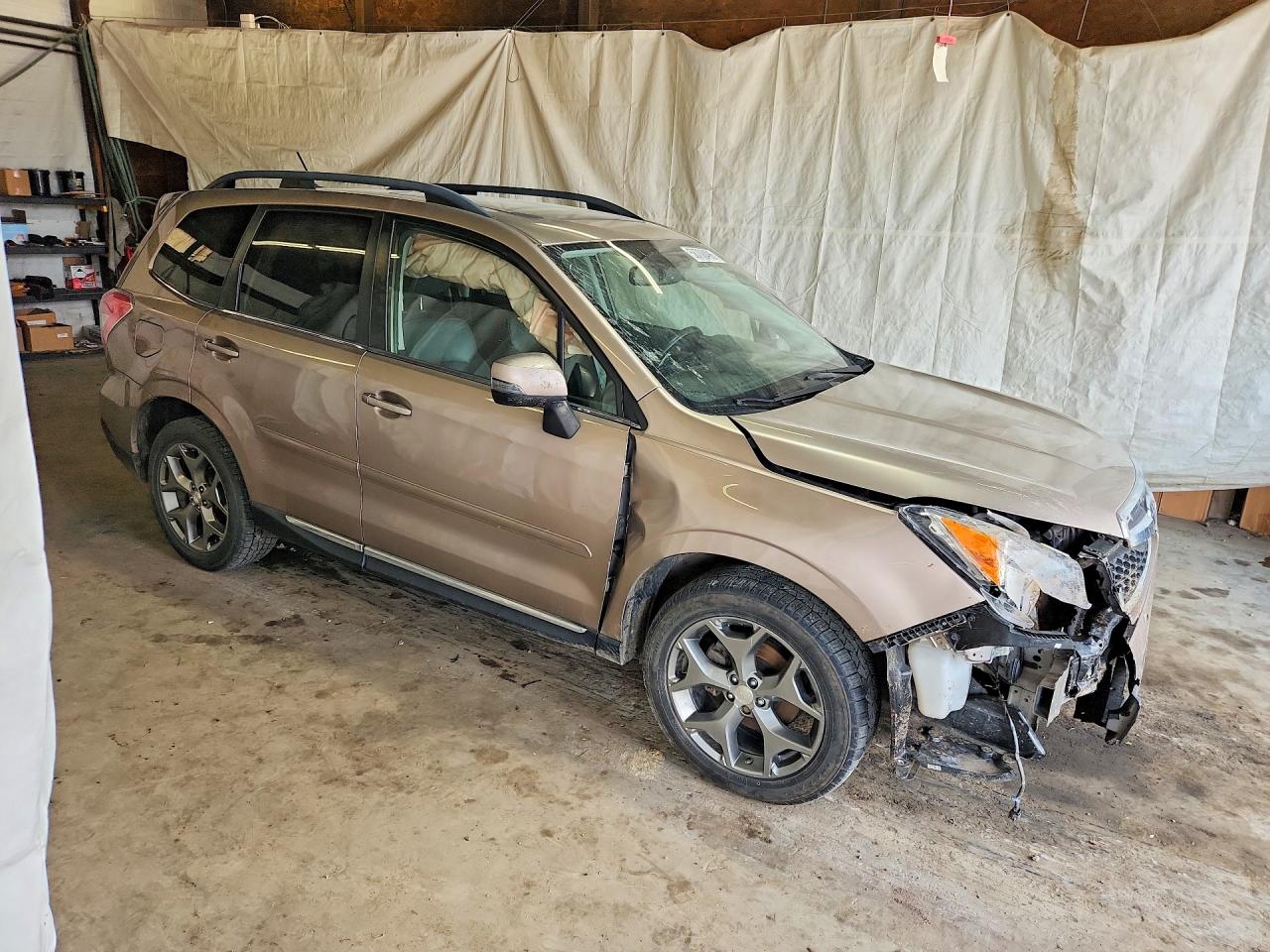 2015 Subaru Forester 2.5i Touring Золотой vin: JF2SJAUC3FH500391