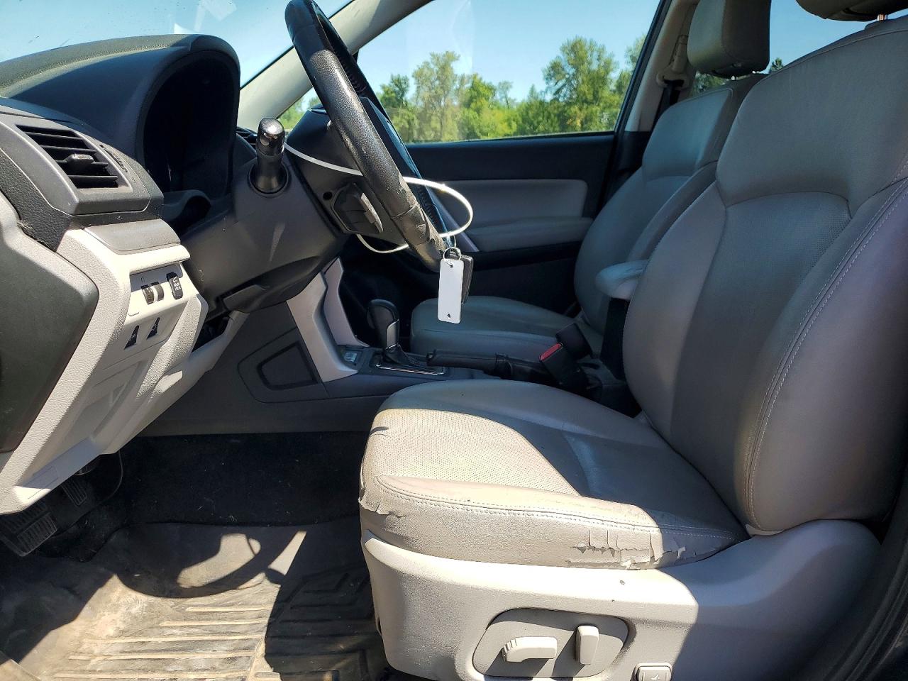 2015 Subaru Forester 2.5i Touring Blue vin: JF2SJAUC4FH553889
