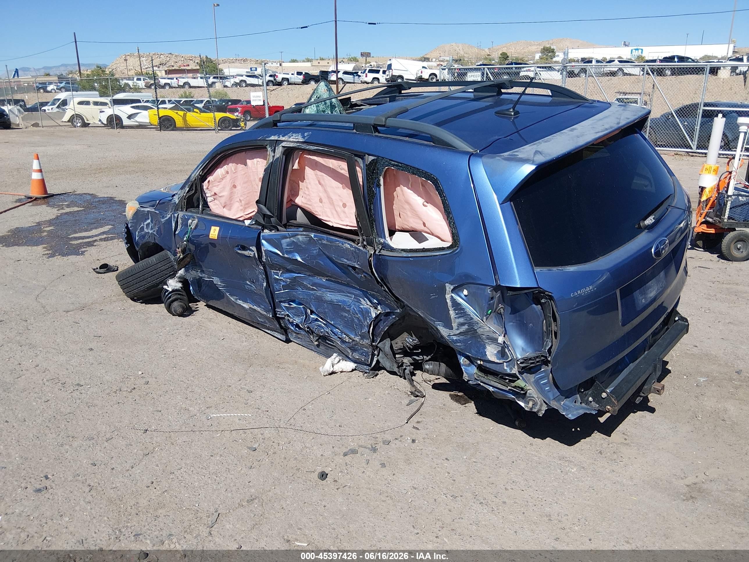 2015 Subaru Forester   Blue vin: JF2SJAUC5FH406934