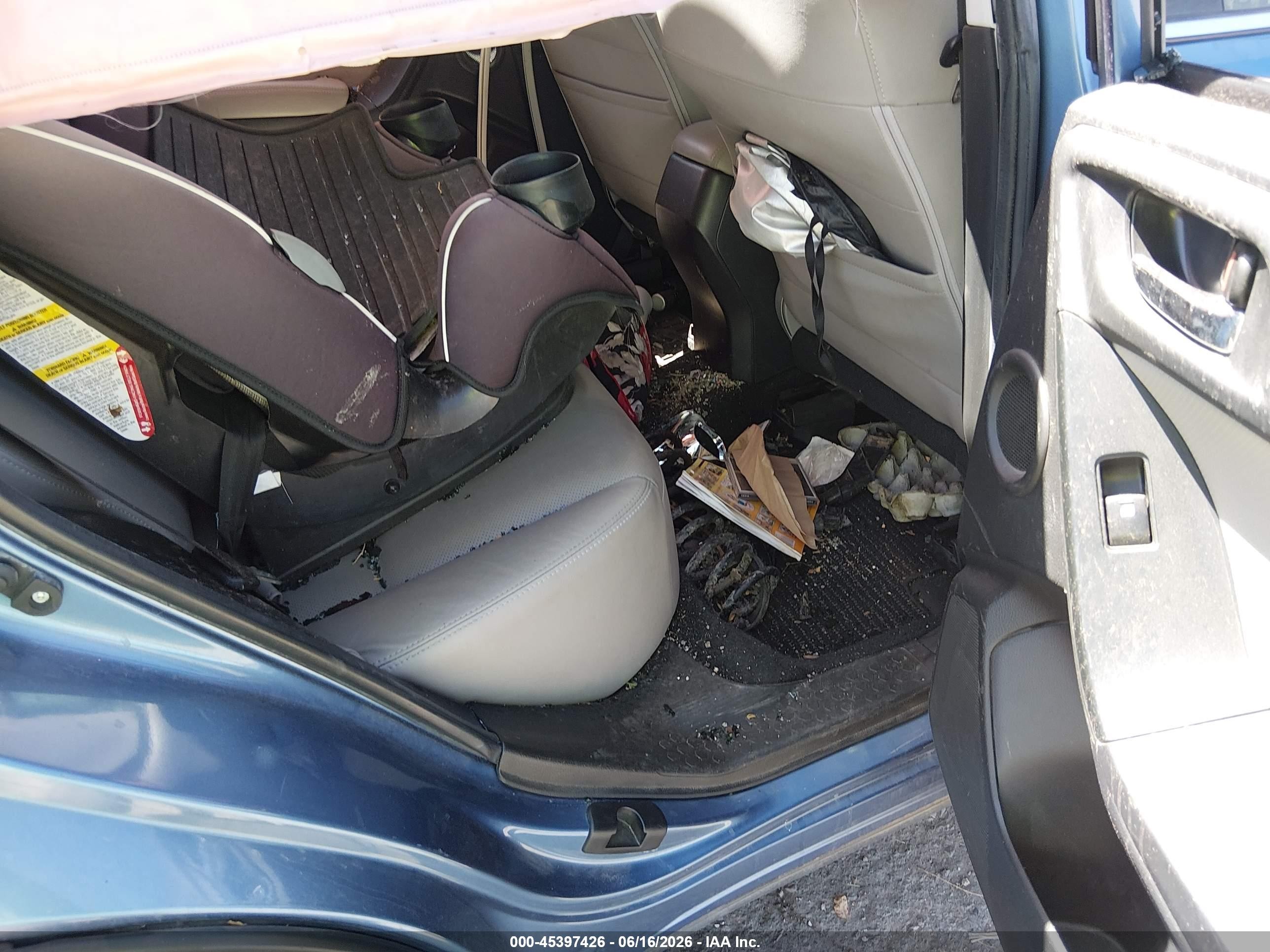 2015 Subaru Forester   Blue vin: JF2SJAUC5FH406934