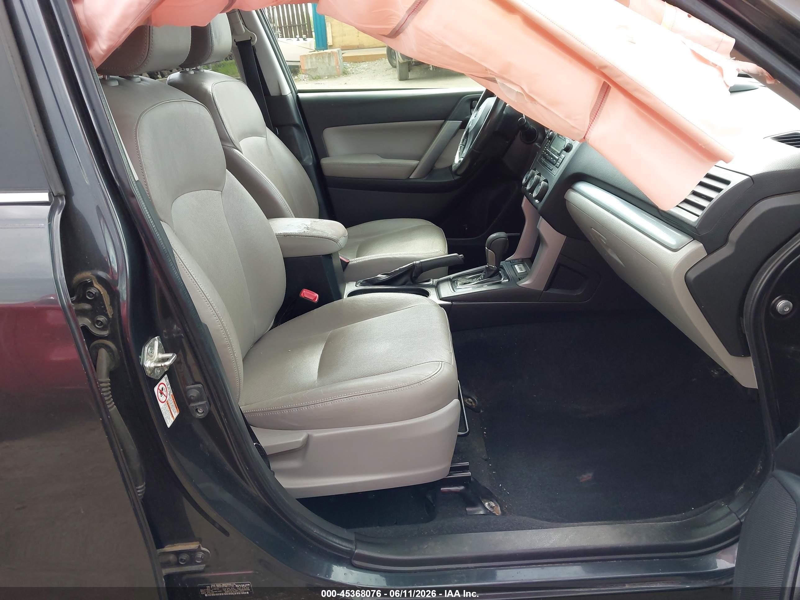 2015 Subaru Forester 2.5i Touring Gray vin: JF2SJAUC5FH411731