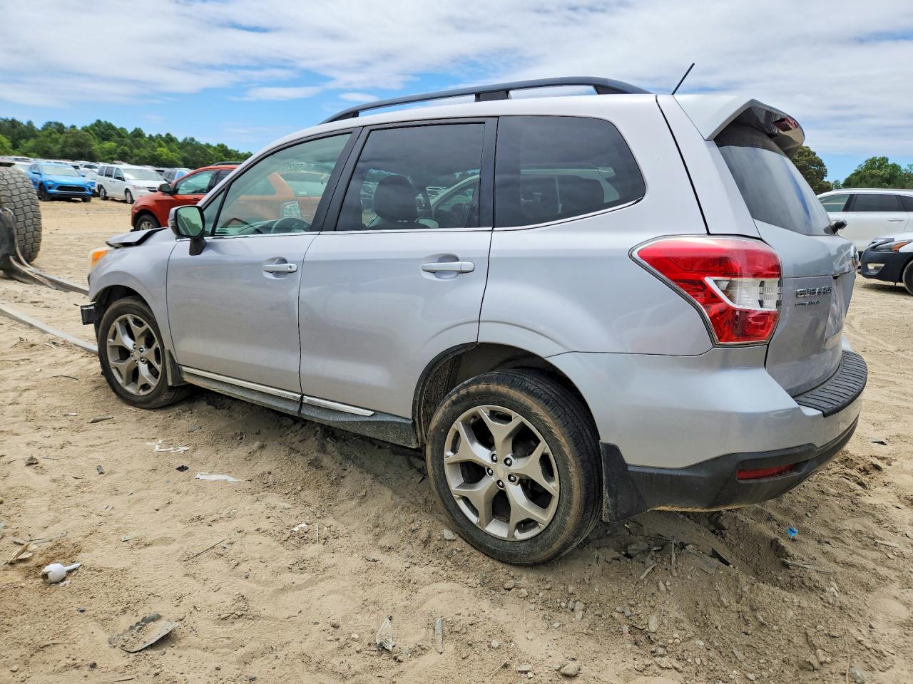 2015 Subaru Forester 2.5i Touring Серебряный vin: JF2SJAUC5FH420073