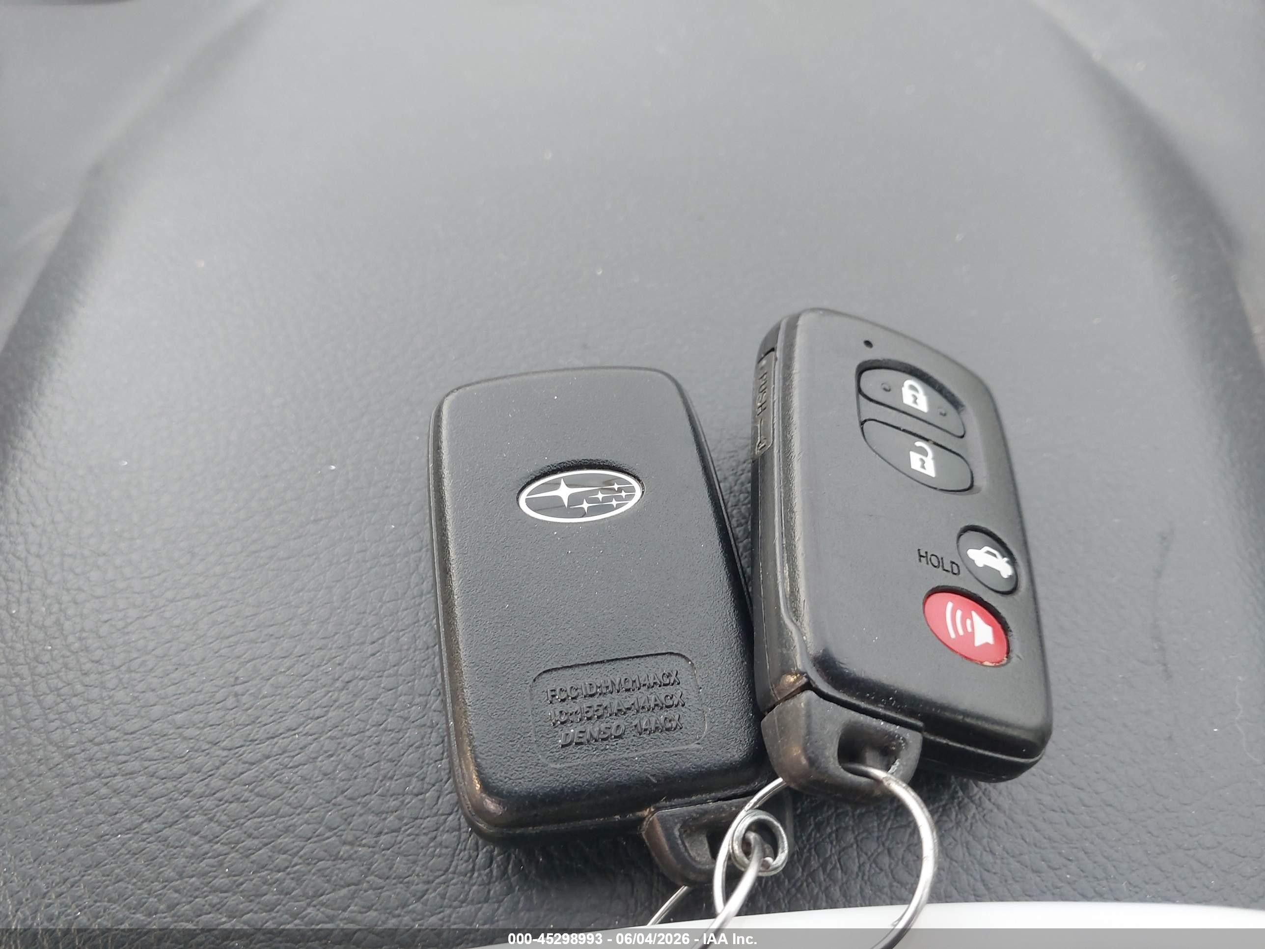2015 Subaru Forester 2.5i Touring Серый vin: JF2SJAUC6FH820997