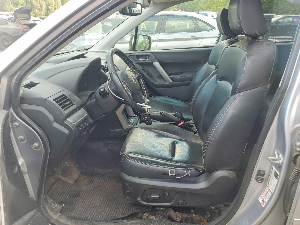 2015 Subaru Forester 2.5i Touring Silver vin: JF2SJAUC8FH436672