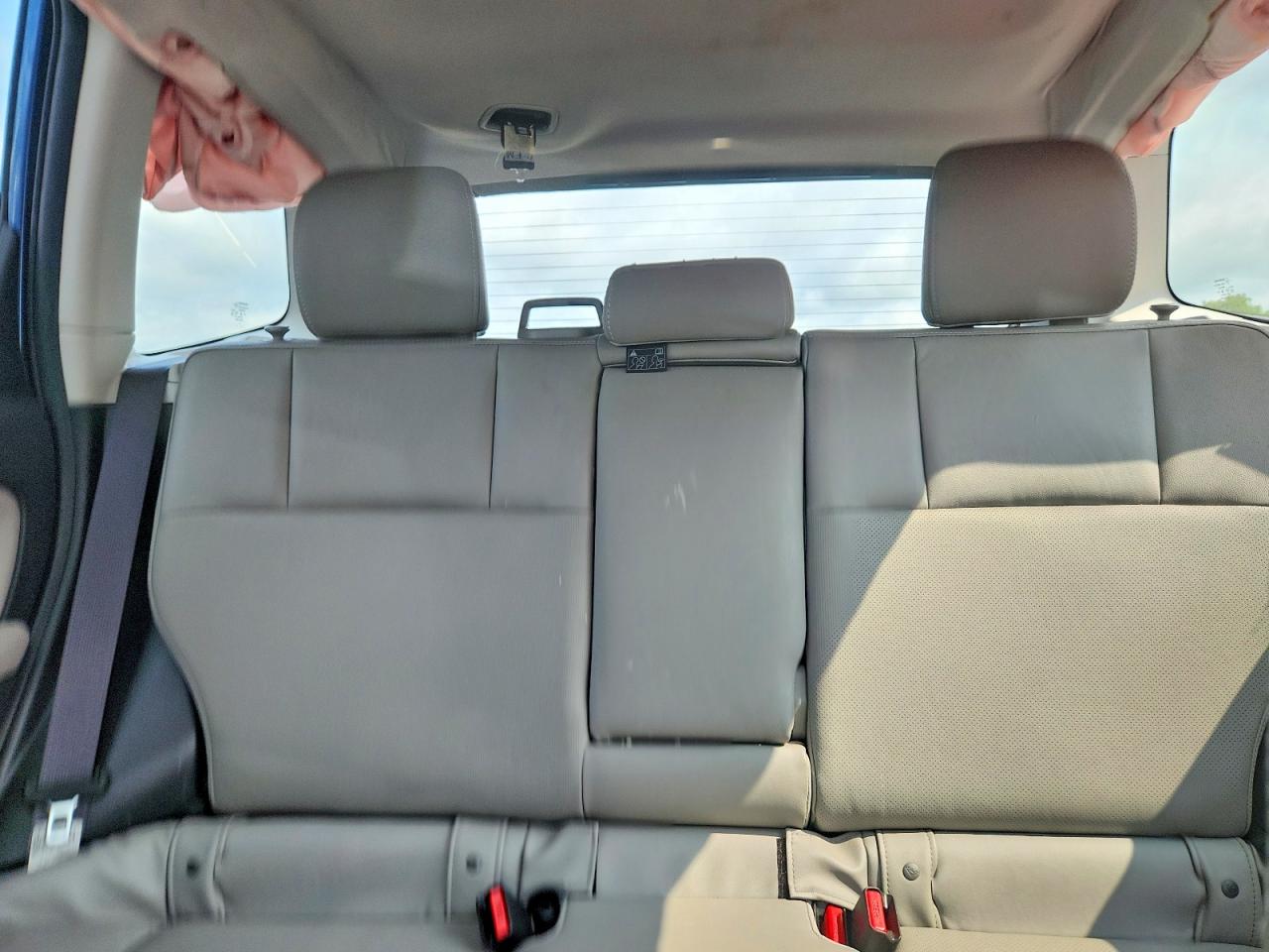 2015 Subaru Forester 2.5i Touring Blue vin: JF2SJAUC8FH562689
