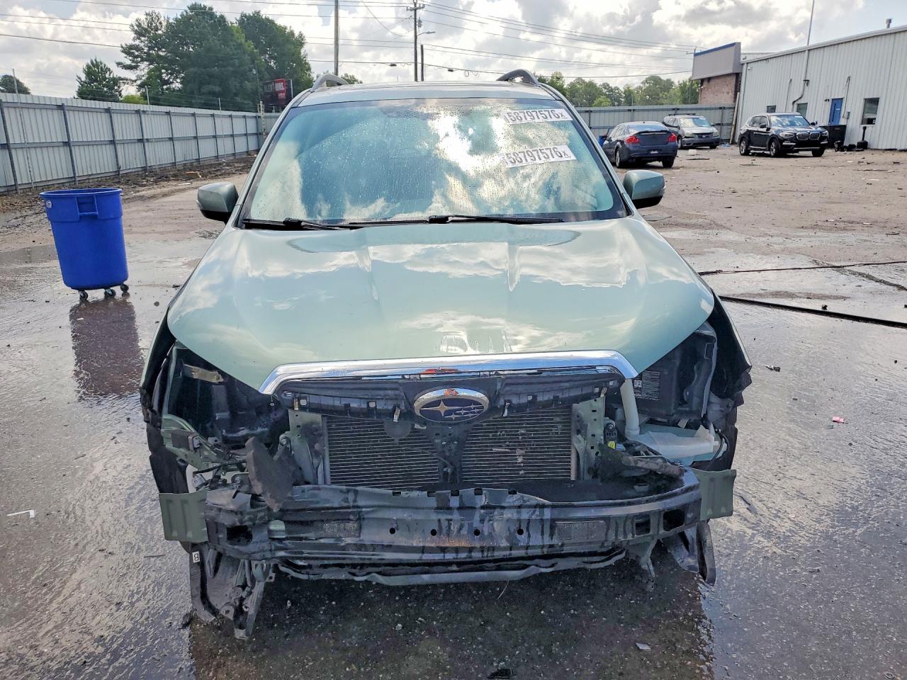 2015 Subaru Forester 2.5i Touring Green vin: JF2SJAUC8FH829524