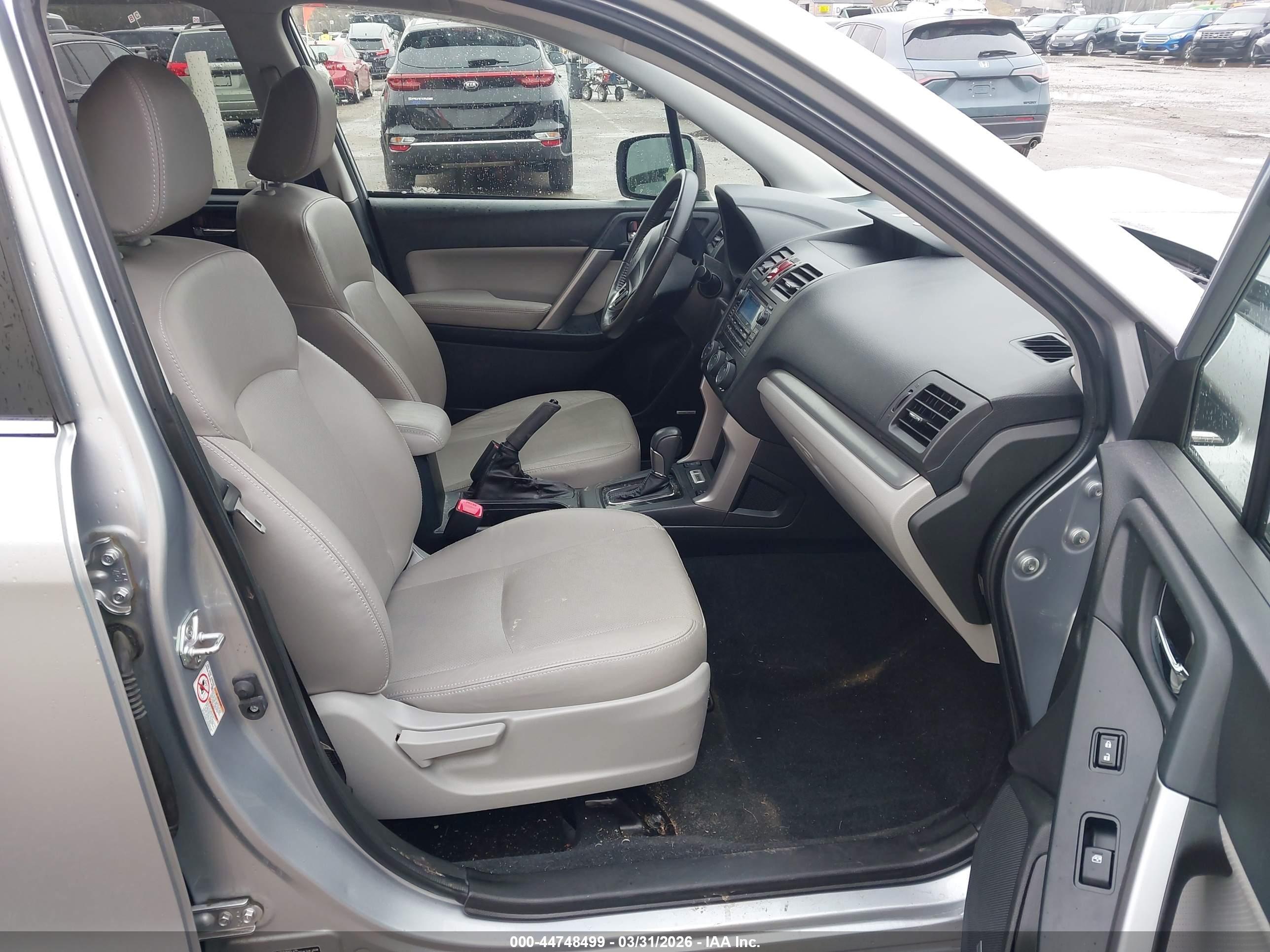 2015 Subaru Forester 2.5i Touring Silver vin: JF2SJAUC9FH496735