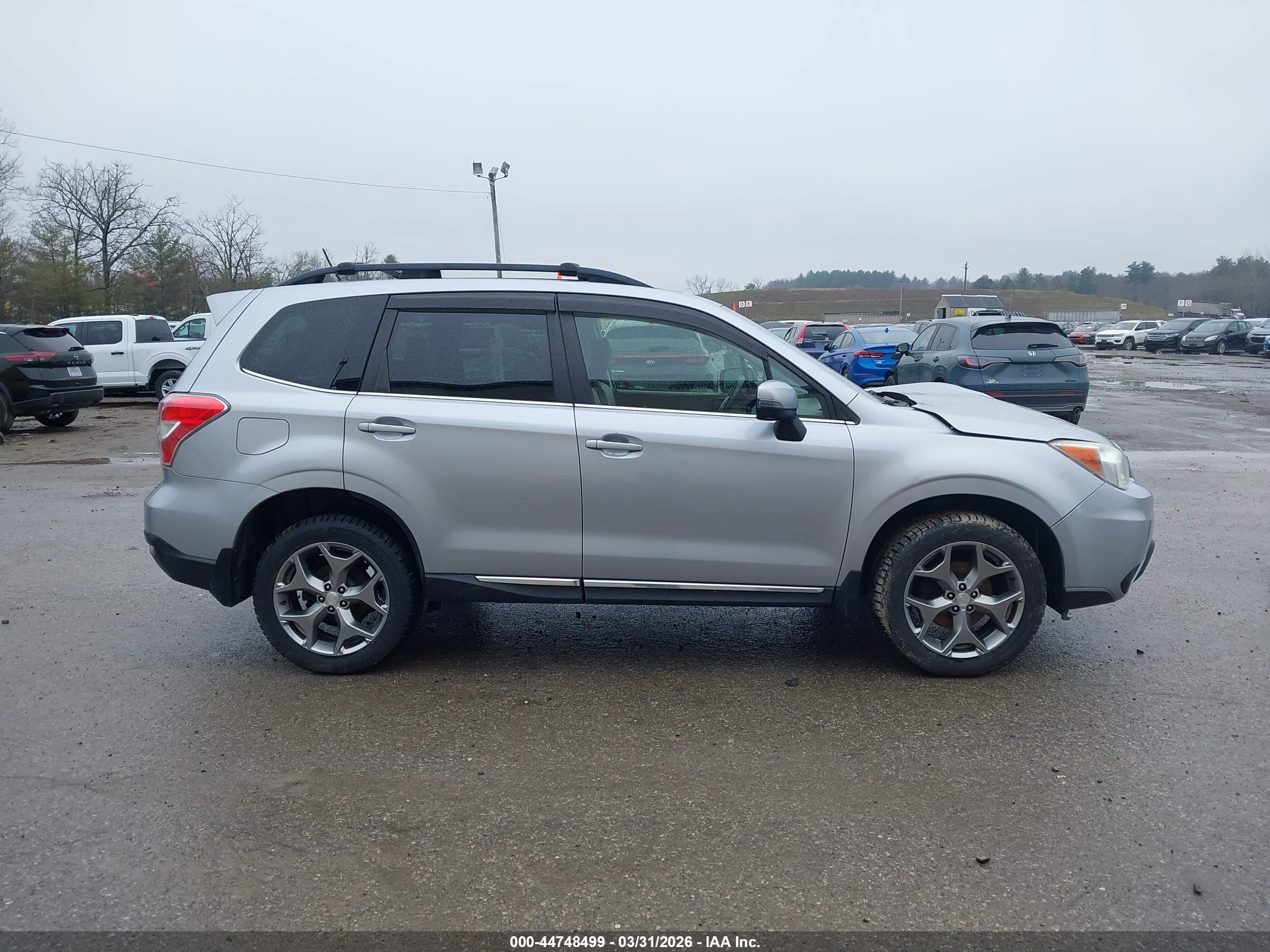 2015 Subaru Forester 2.5i Touring Silver vin: JF2SJAUC9FH496735