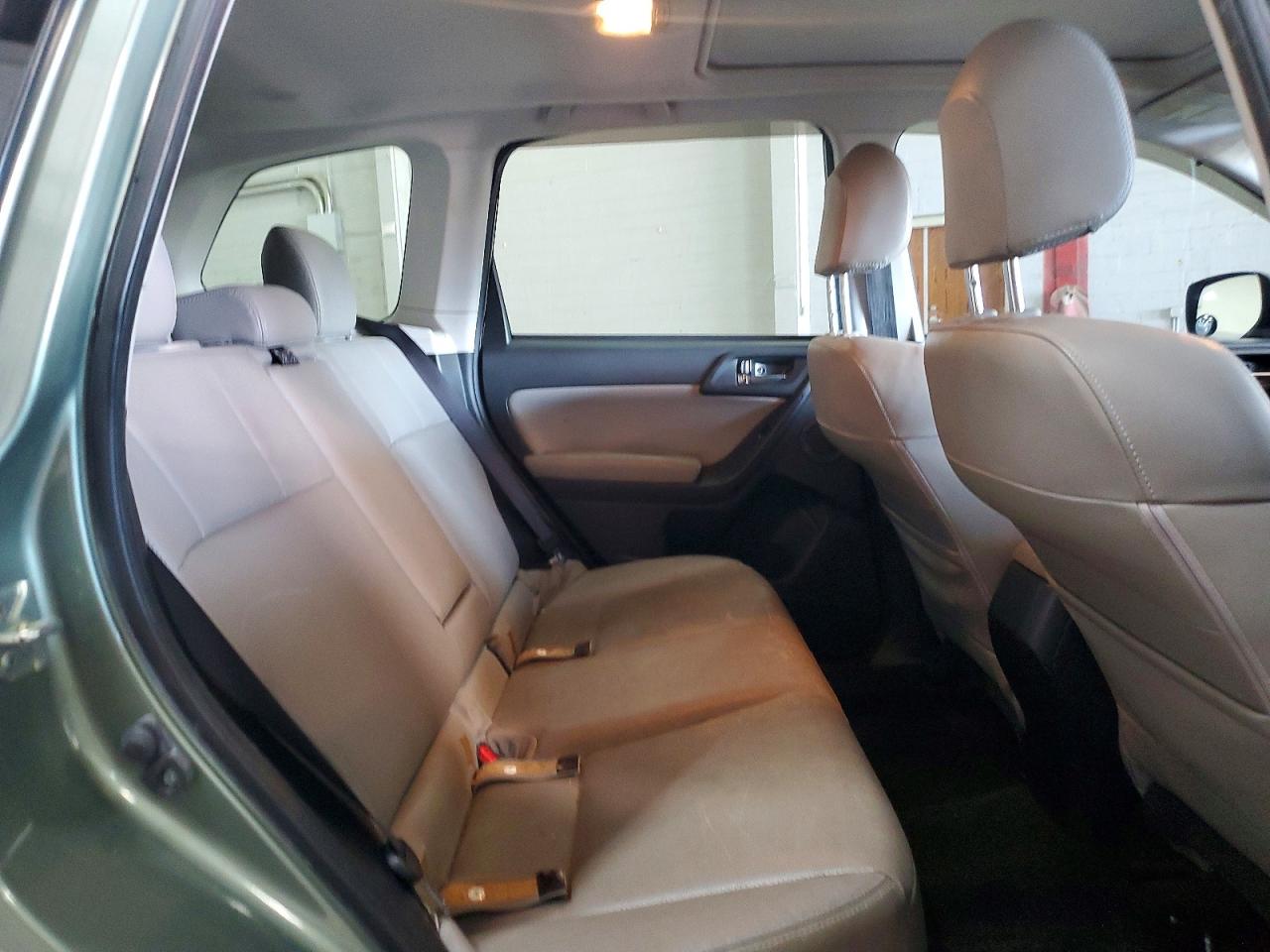 2015 Subaru Forester 2.5i Touring Green vin: JF2SJAWC0FH411763